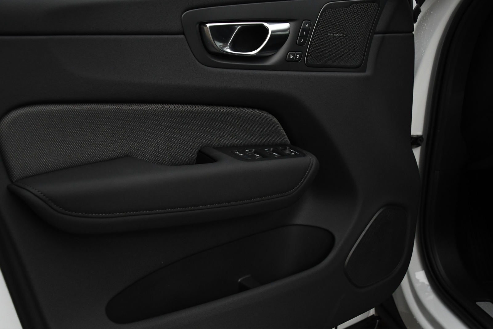 Image VOLVO XC60 XC60 2.0 T6 TE Black Edition eAWD