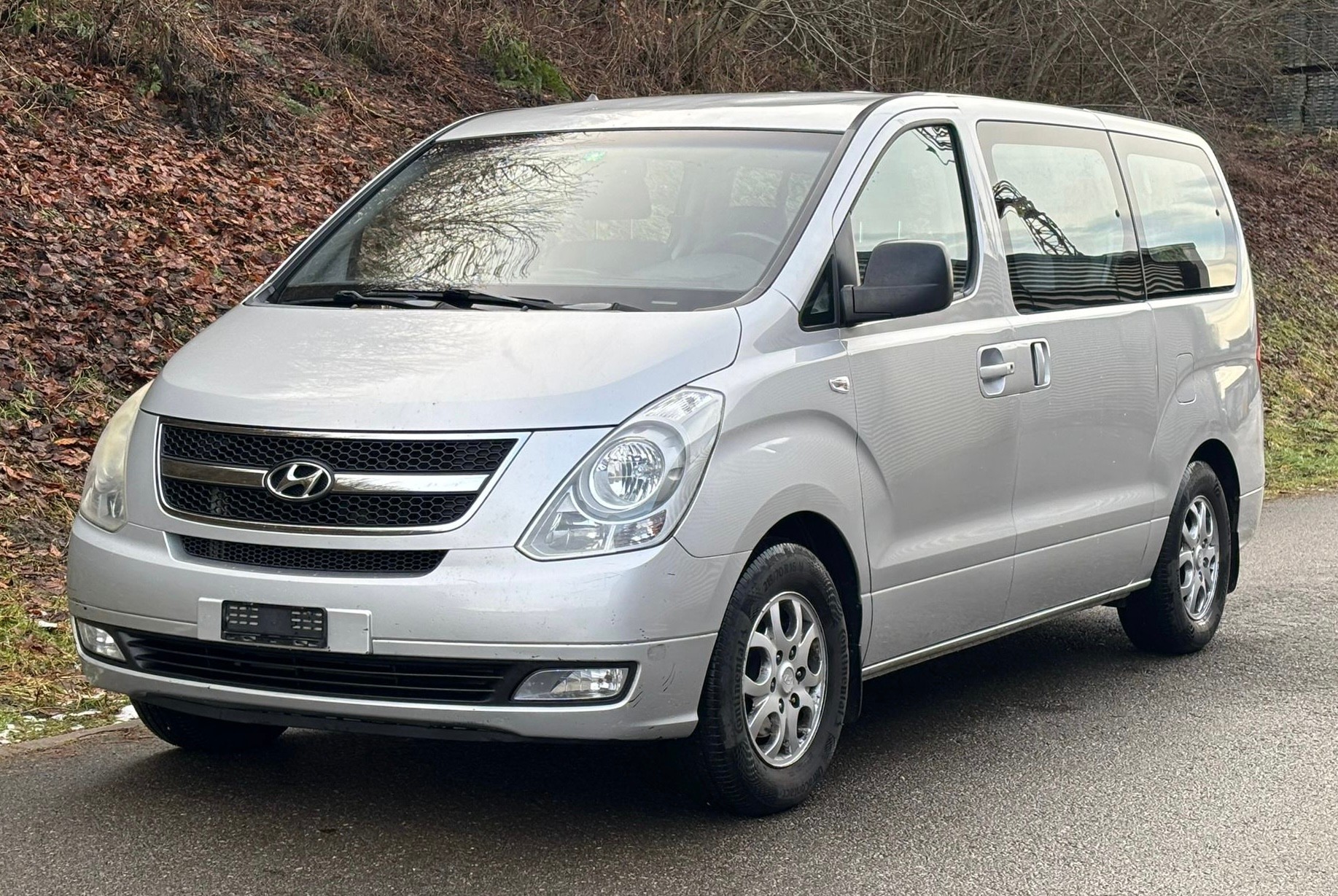 HYUNDAI H-1 People 2.5 CRDi