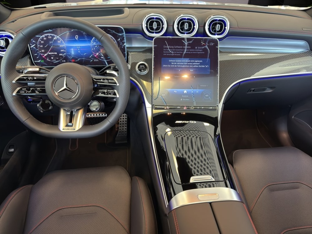 MERCEDES-BENZ GLC 43 AMG Executive Edition 4Matic 9G-Tronic-image-11