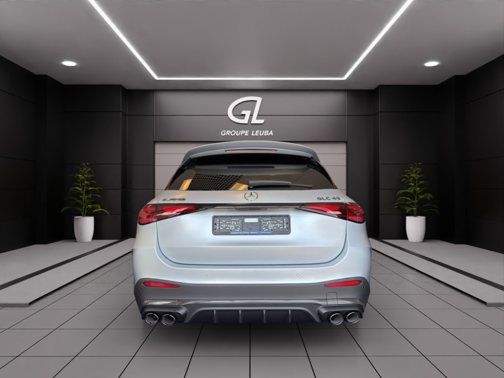 MERCEDES-BENZ GLC 43 AMG Executive Edition 4Matic 9G-Tronic-image-4