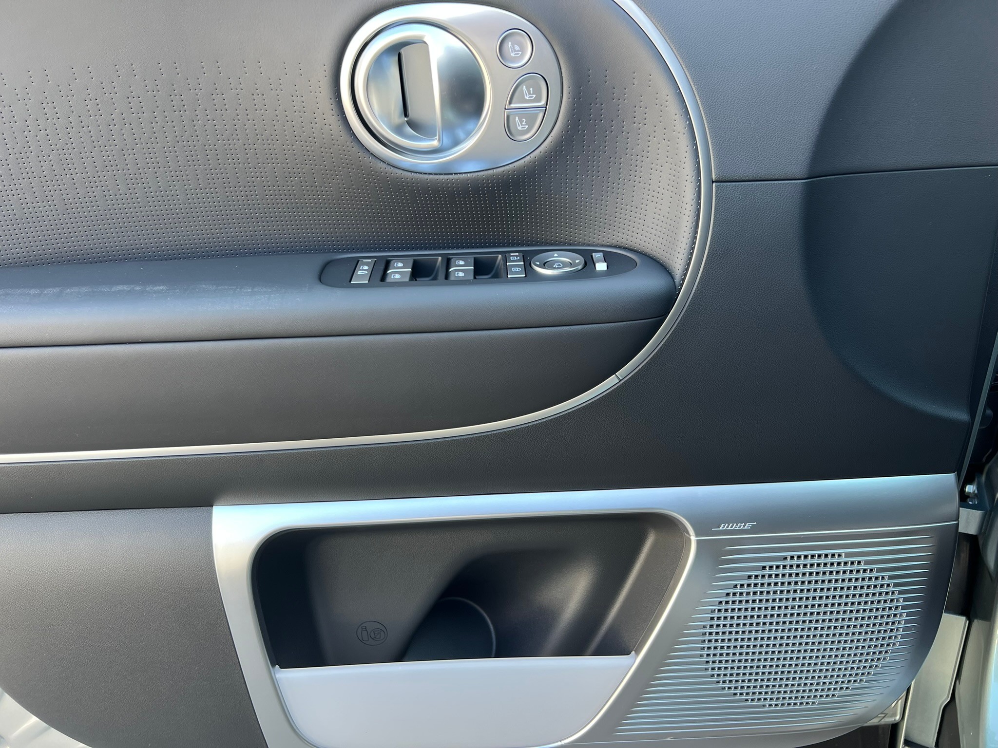 Image HYUNDAI IONIQ-9 IONIQ 9 VERTEX CALLIGRAPHY PERFORMANCE