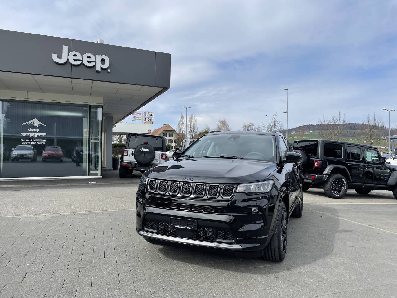 JEEP Compass 1.3 S Plus Sky 4xe-image-1