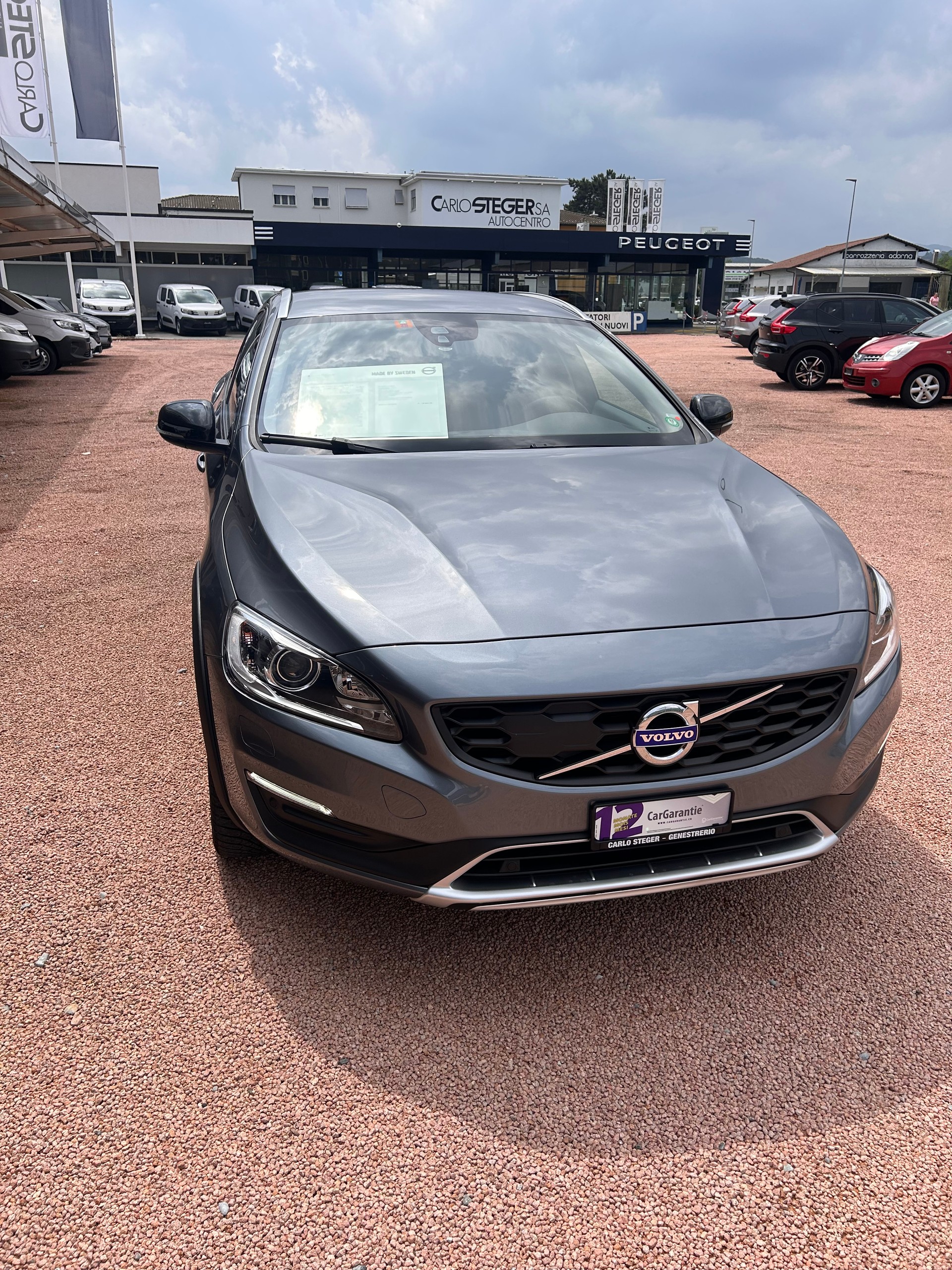 VOLVO V60 Cross Country Pro D3 Geartronic-showroom-element-1