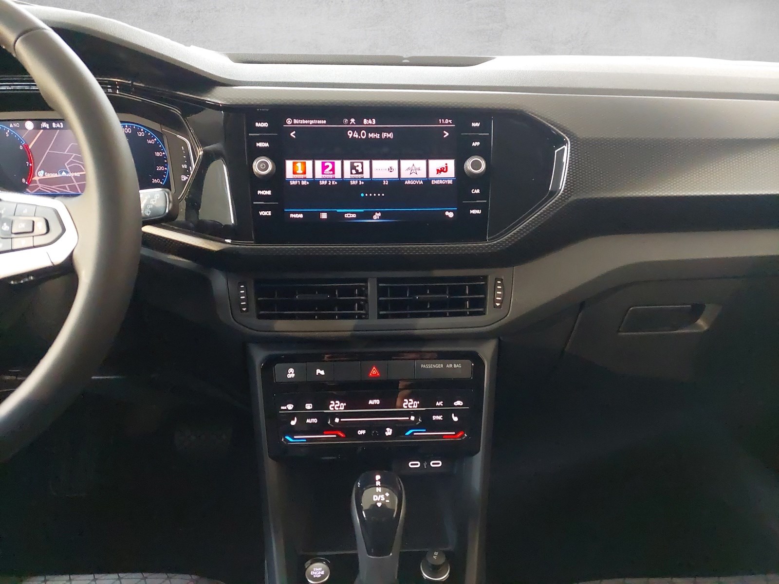 VW T-Cross 1.0 TSI Life DSG-image-7