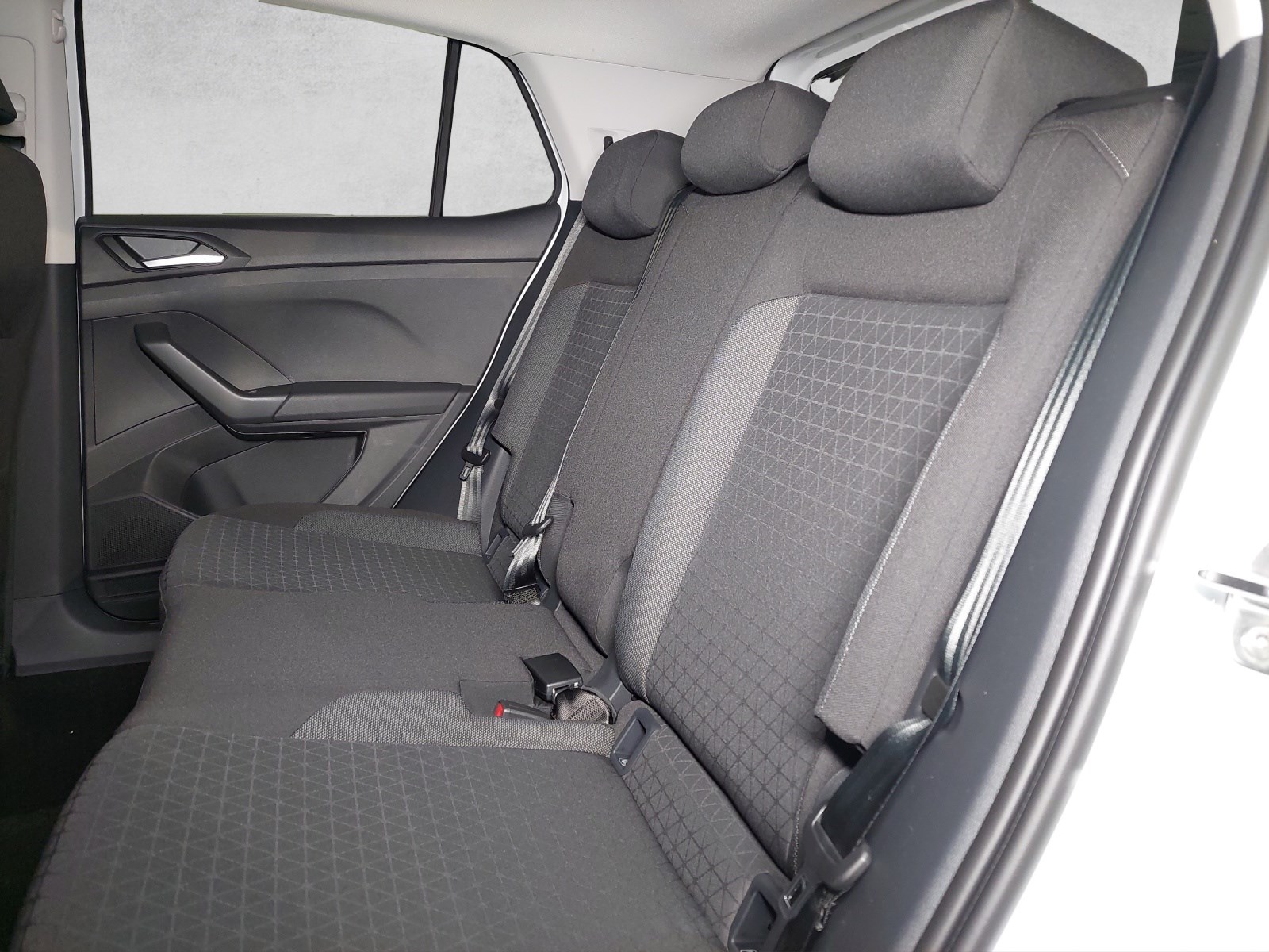 VW T-Cross 1.0 TSI Life DSG-image-8