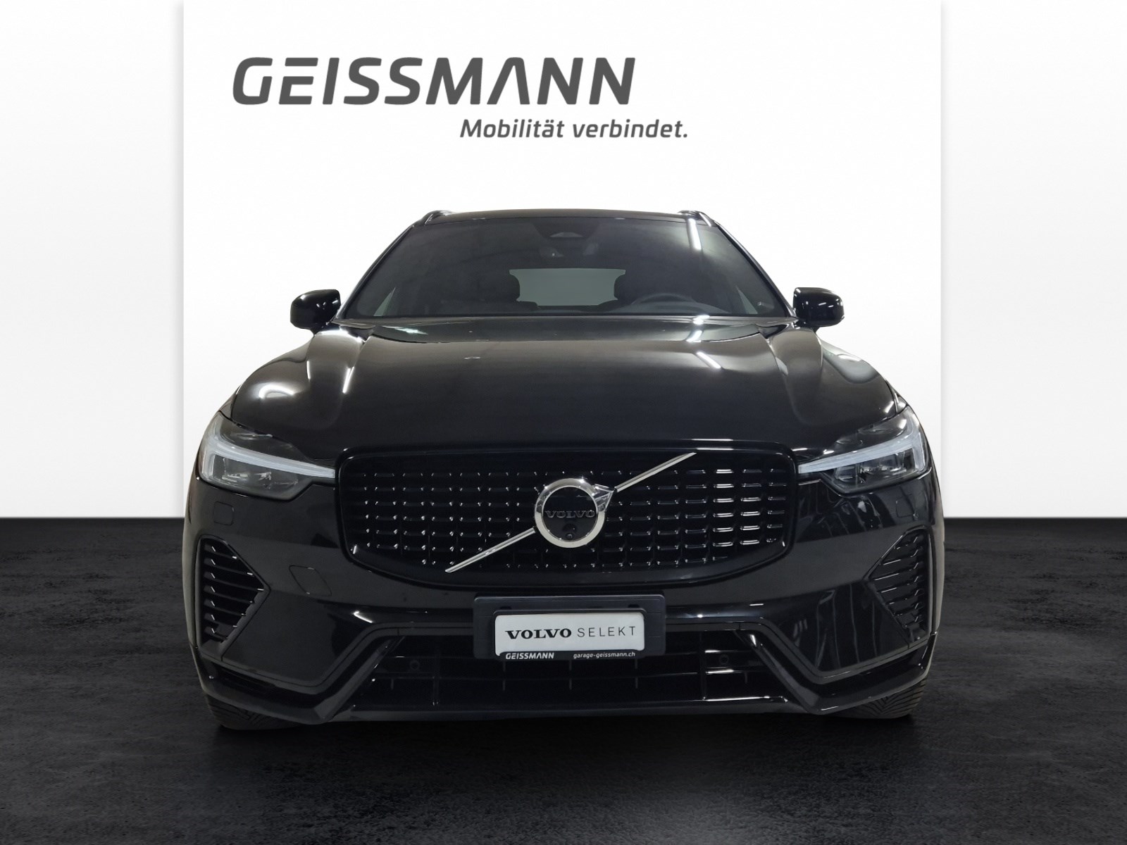 VOLVO XC60 2.0 T8 TE Plus Dark eAWD-image-6