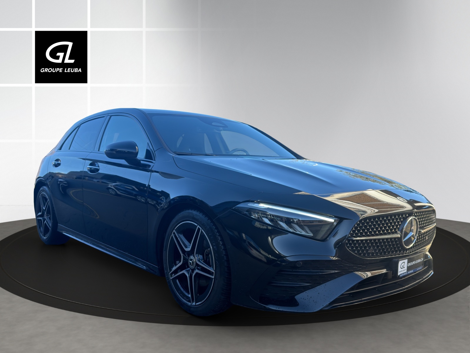 Photo MERCEDES-BENZ A-180 A 180 Night Star AMG Line