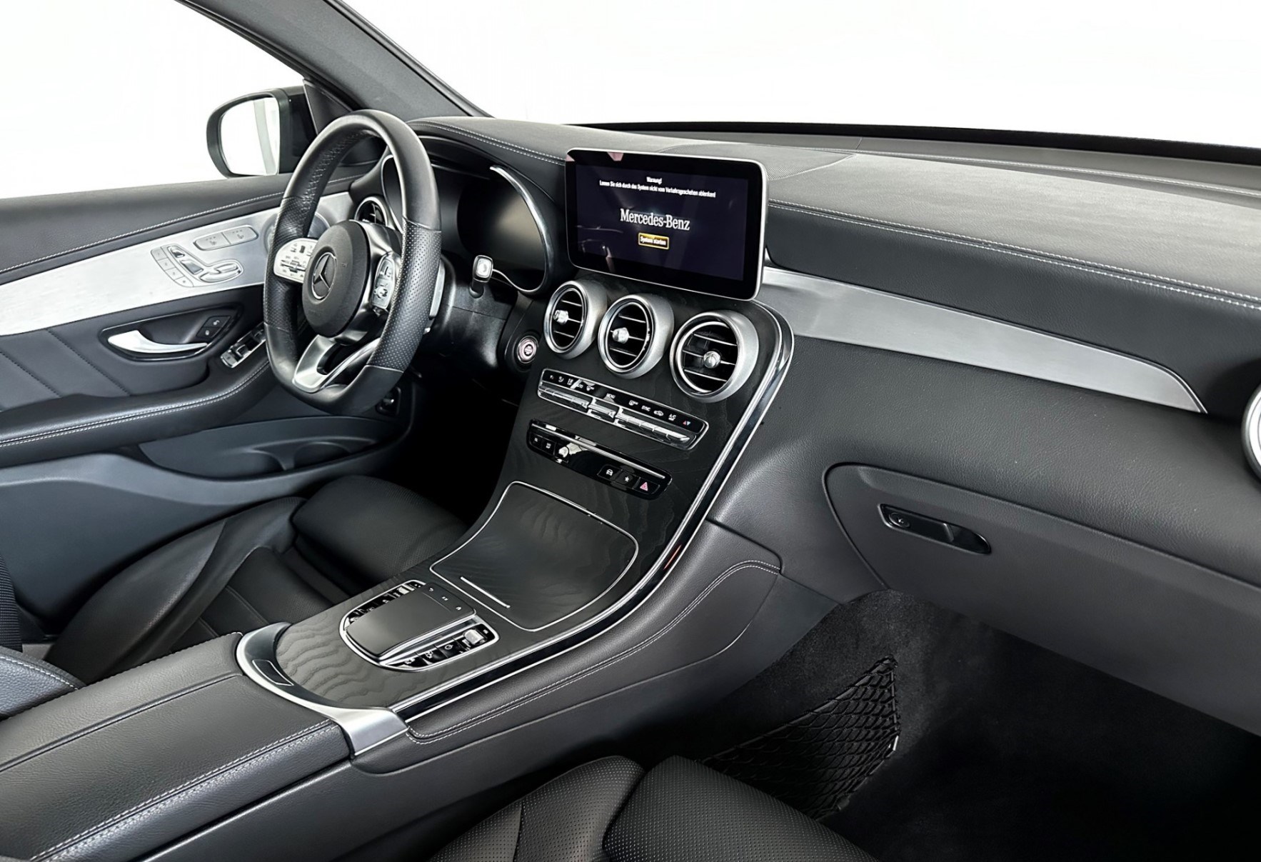 MERCEDES-BENZ GLC Coupé 400 d AMG Line 4Matic 9G-Tronic-image-9