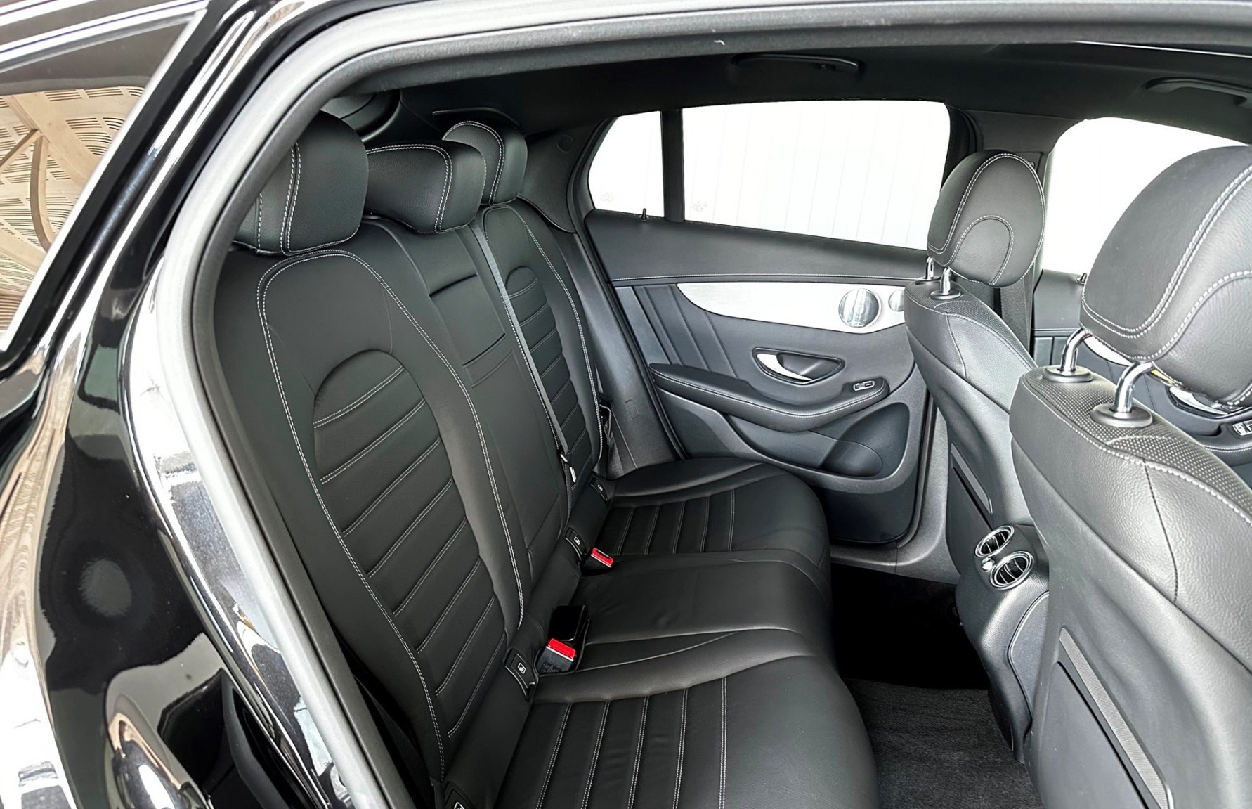 MERCEDES-BENZ GLC Coupé 400 d AMG Line 4Matic 9G-Tronic-image-8