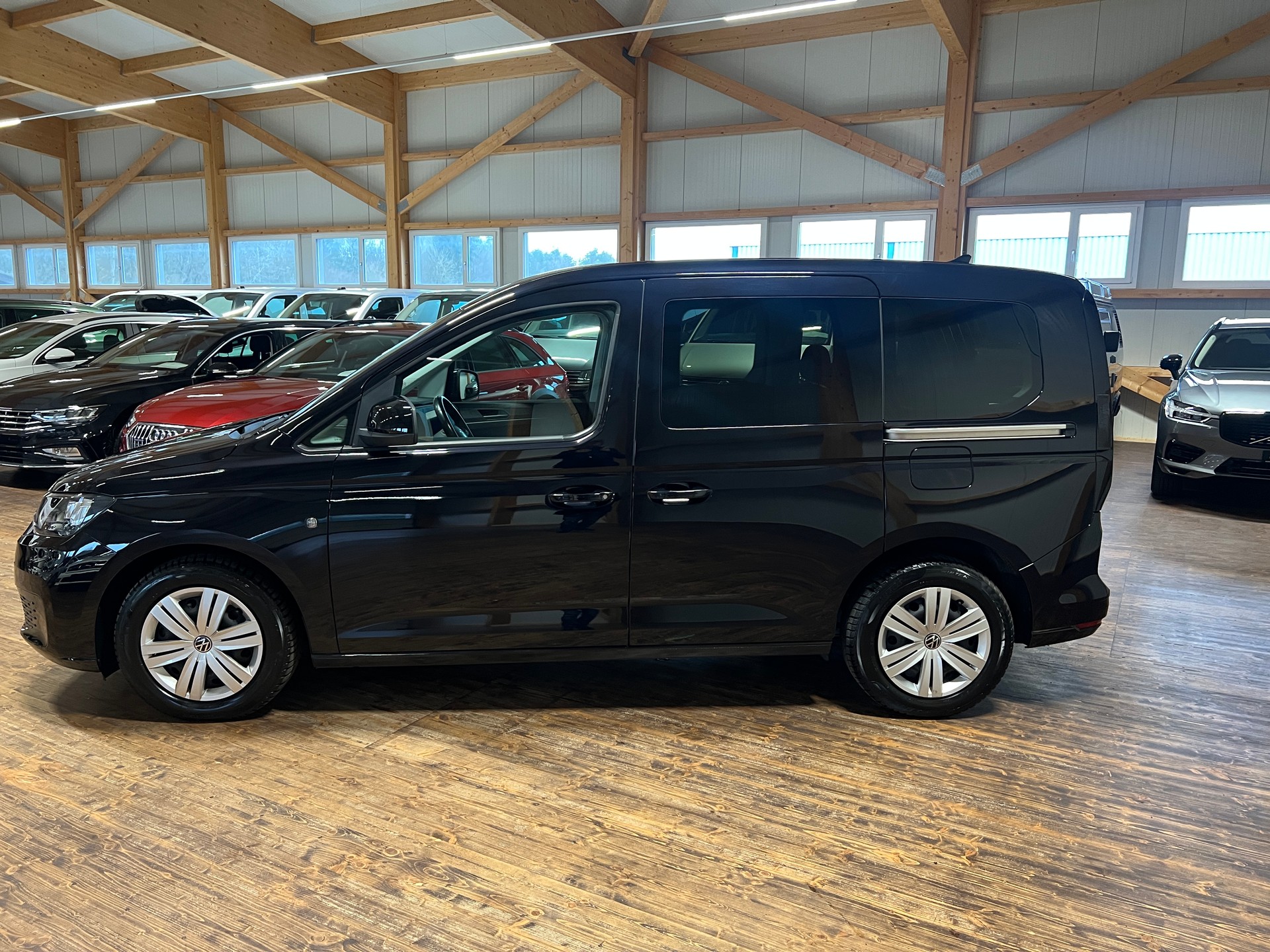 VW Caddy Kombi 2.0TDI DSG Move-image-7