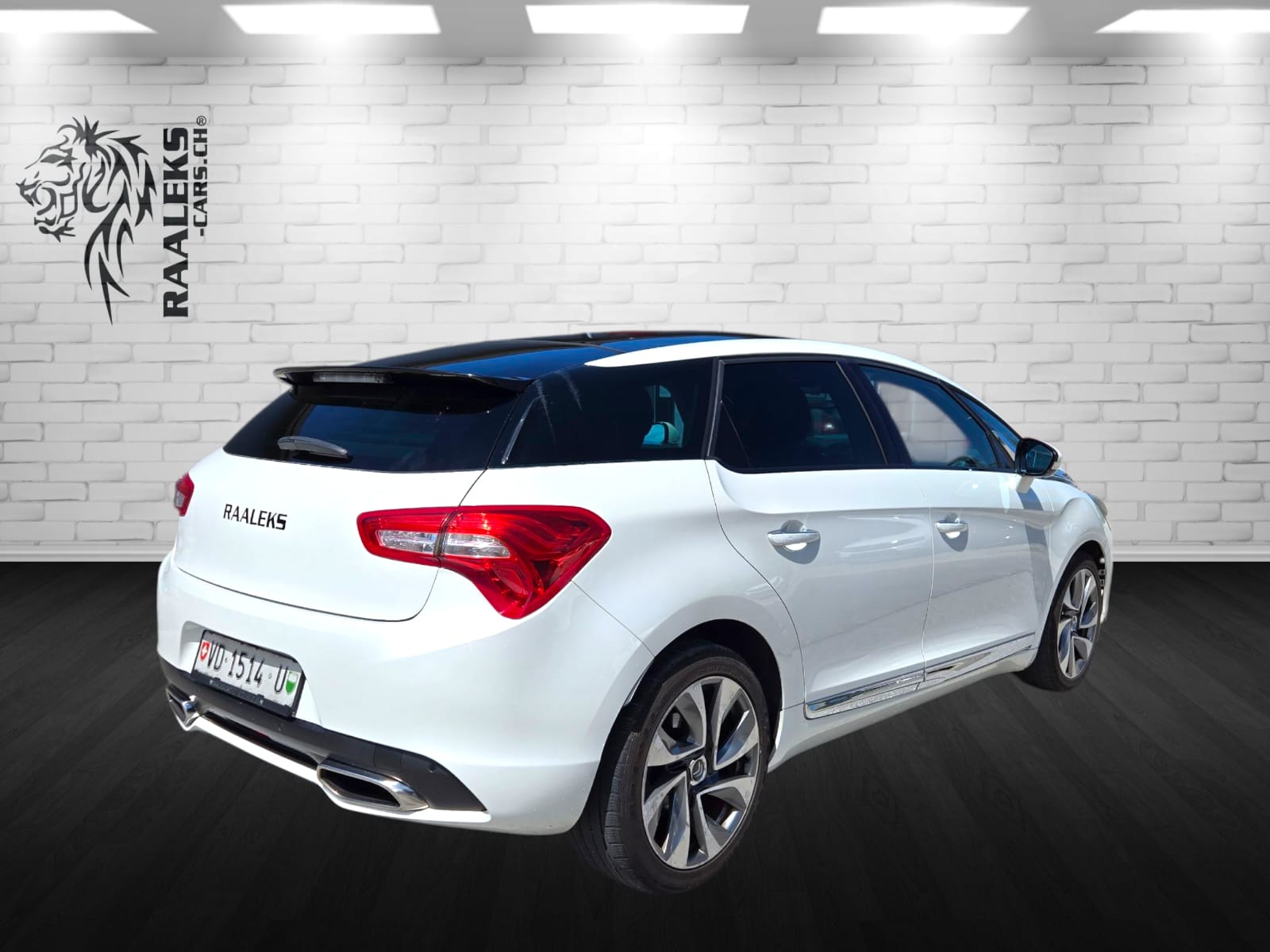 DS AUTOMOBILES DS5 2.0 HDi Sport Chic Automatic-showroom-element-2