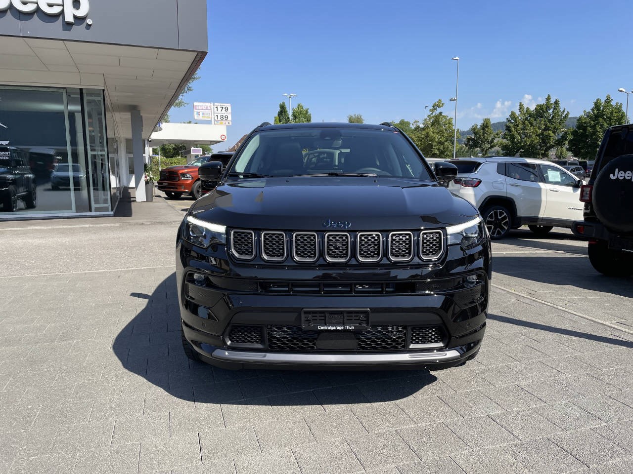 JEEP Compass 1.3 S Plus Sky 4xe-image-1