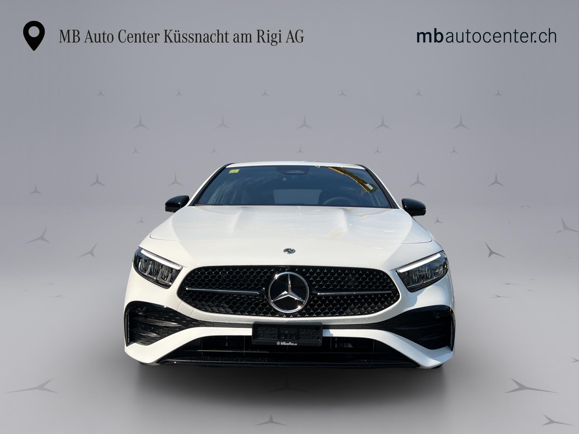 MERCEDES-BENZ A 200 Night Star-showroom-element-1
