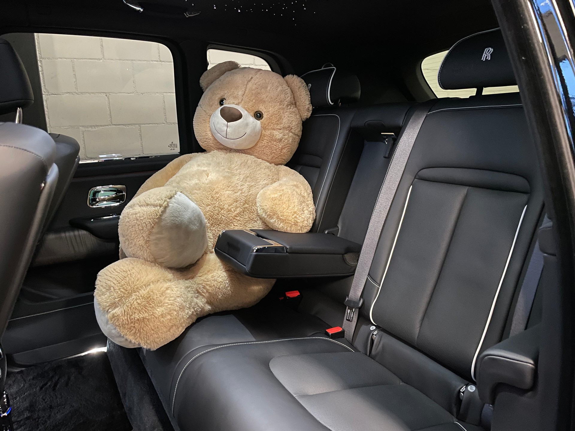 ROLLS-ROYCE Cullinan 6.7 V12-image-7
