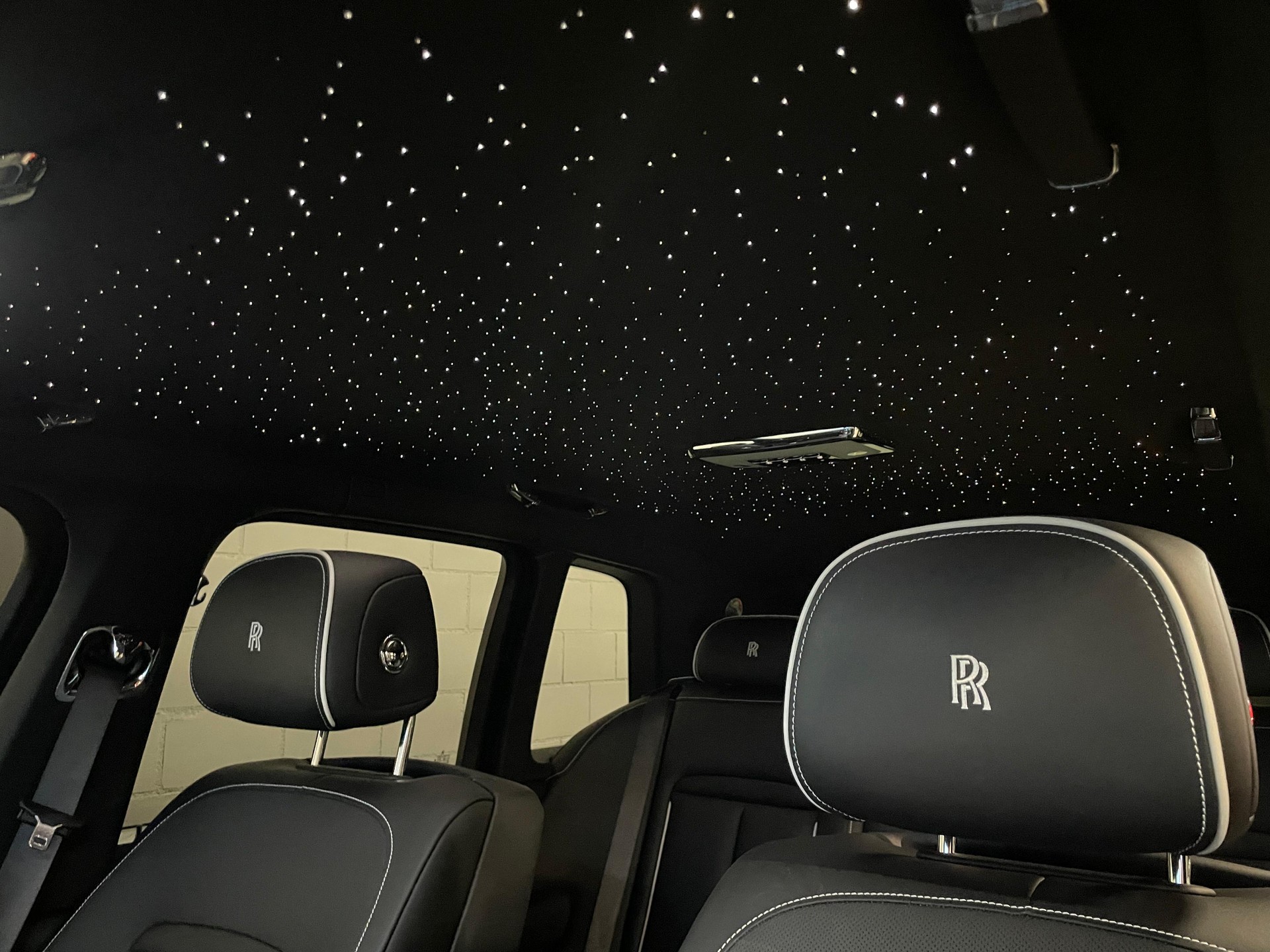 ROLLS-ROYCE Cullinan 6.7 V12-image-8
