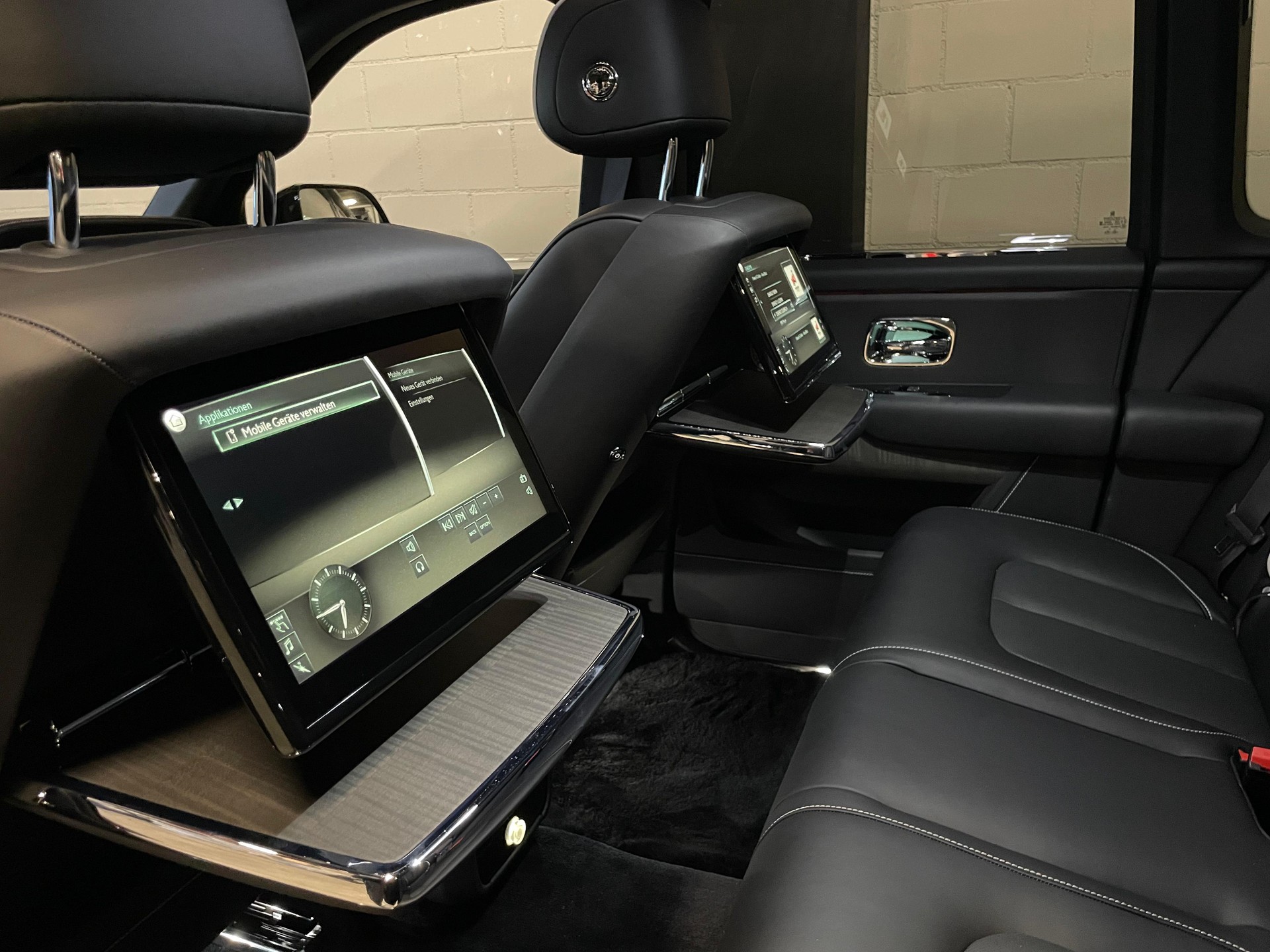 ROLLS-ROYCE Cullinan 6.7 V12-image-6
