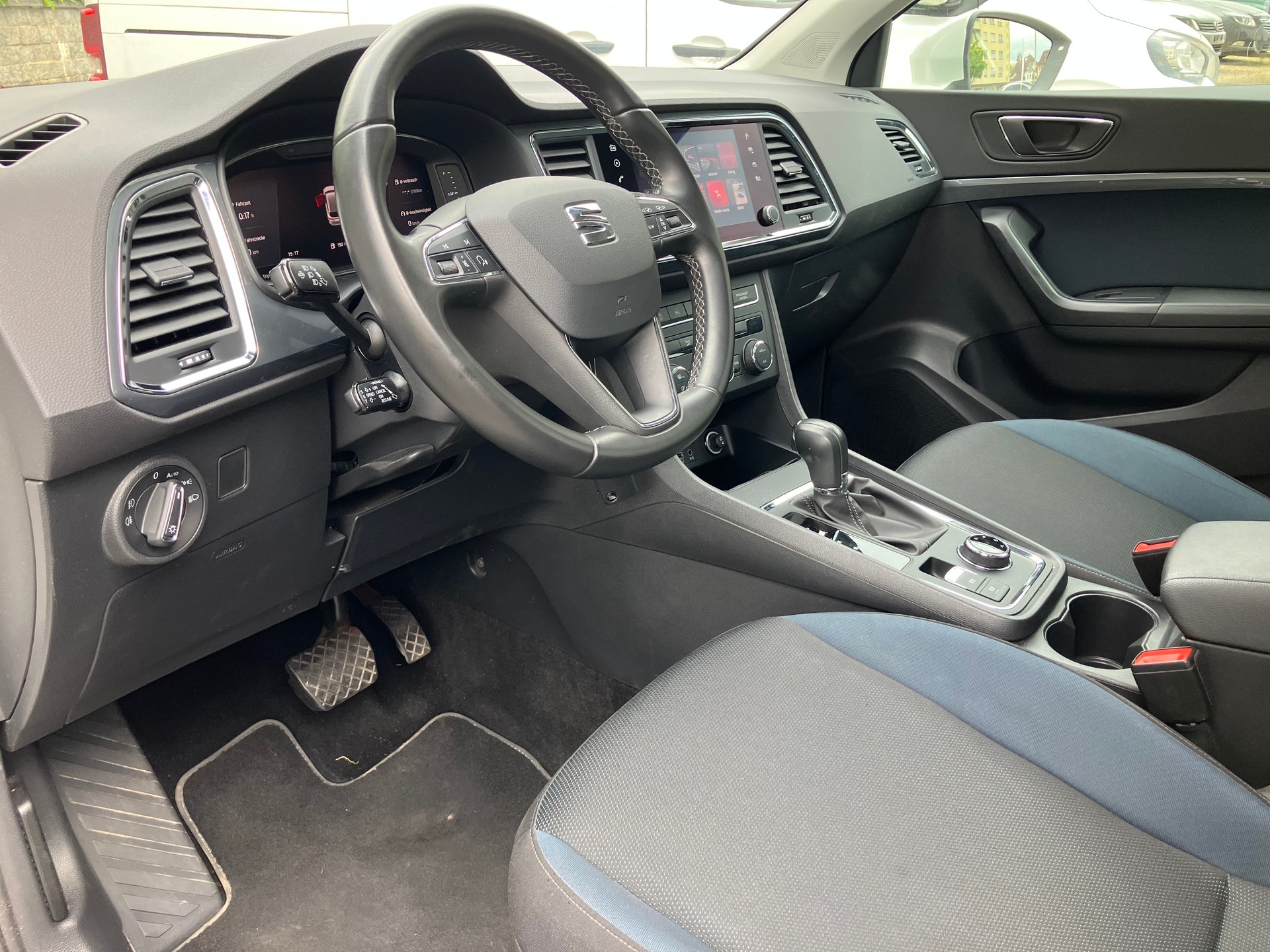 SEAT Ateca 2.0 TDI CR Style 4Drive DSG-image-1