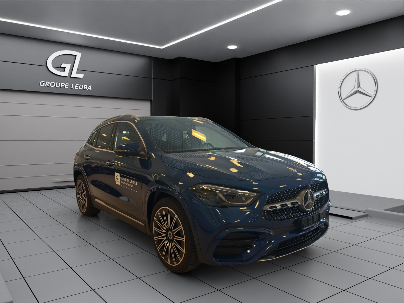 MERCEDES-BENZ GLA 200 Night Star 7G-DCT