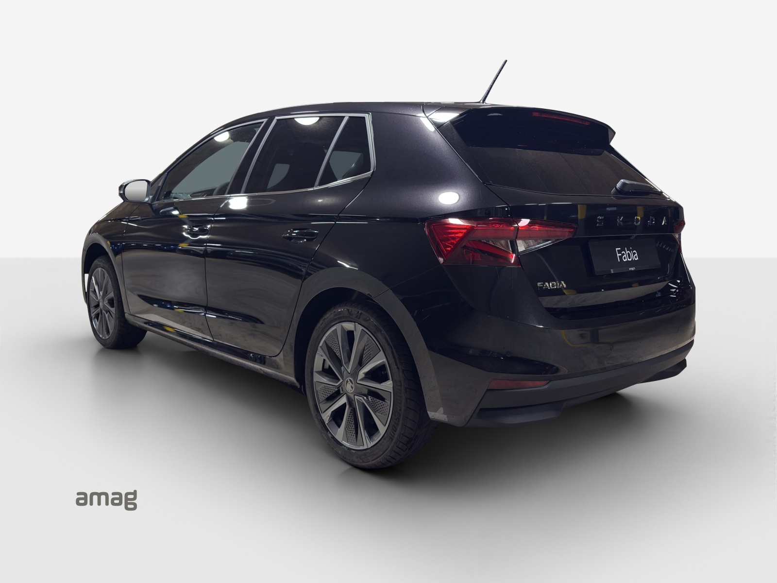SKODA Fabia 1.0 TSI Dynamic DSG-showroom-element-2