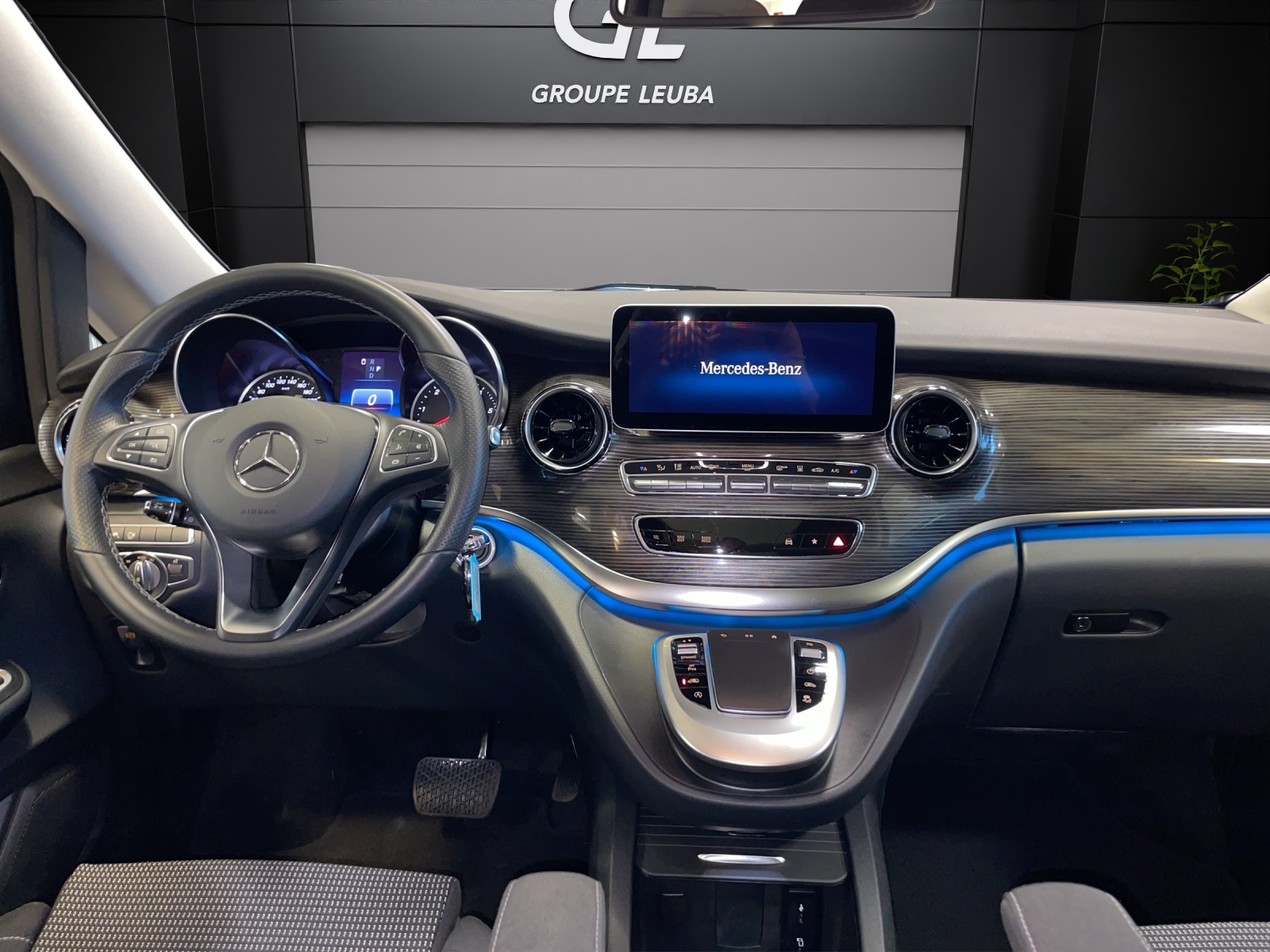 Image MERCEDES-BENZ V-250 V 250 d L 4Matic