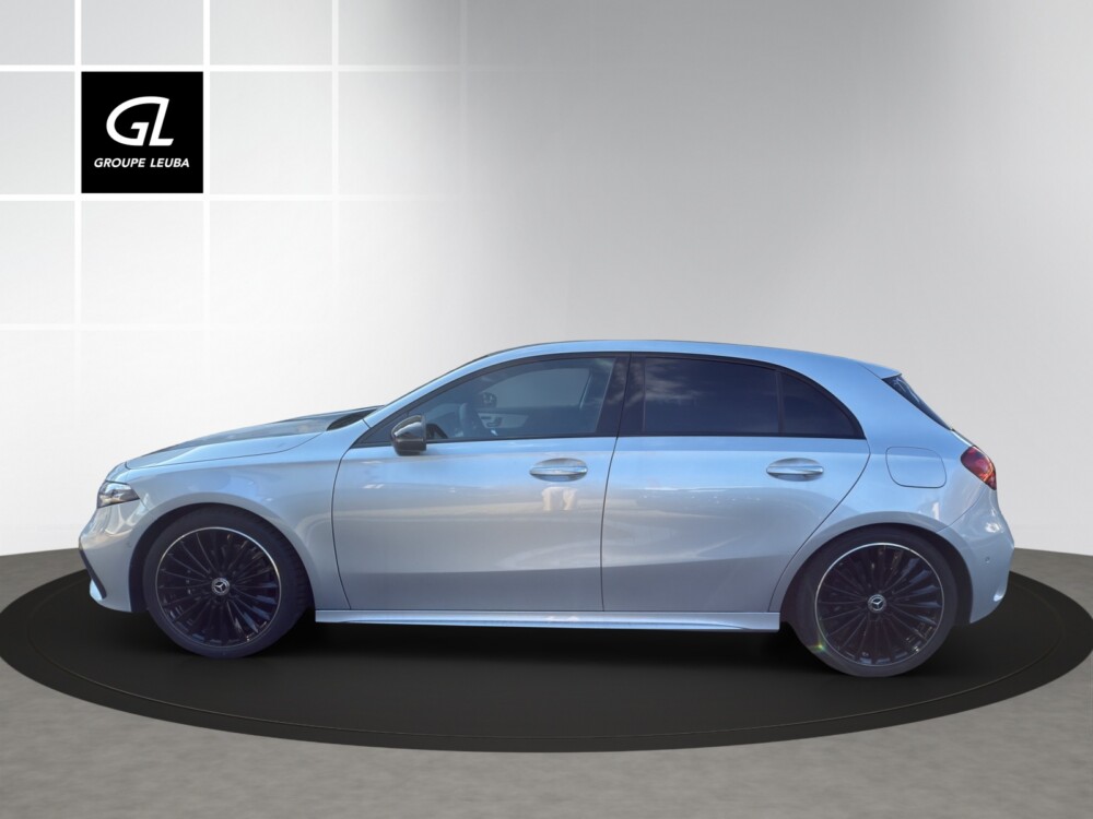 Image MERCEDES-BENZ A-200 A 200 Night Star 7G-DCT