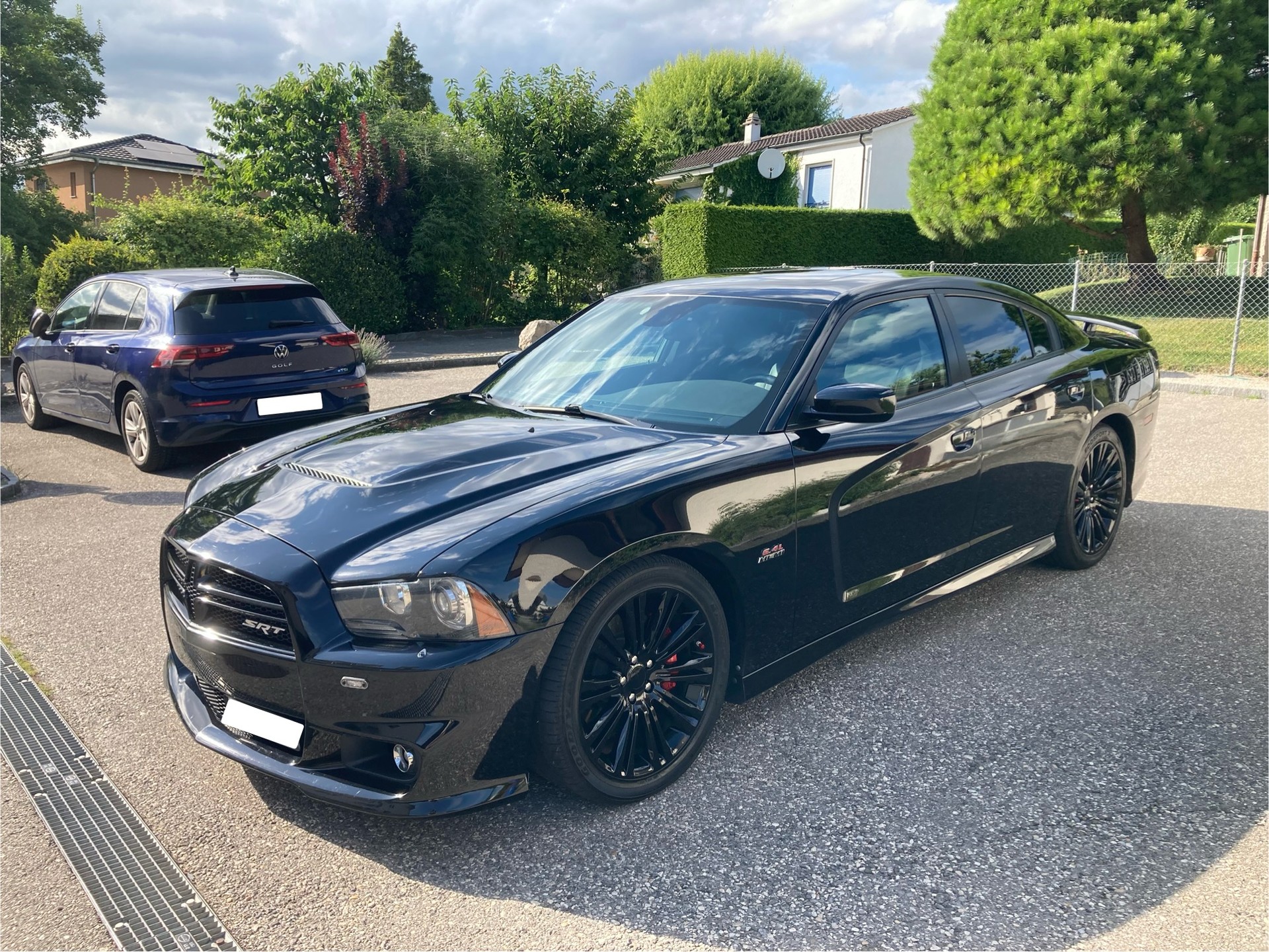 DODGE Charger SRT-8 6.4 Hemi / Pneus été neufs + hiver neufs + grand service