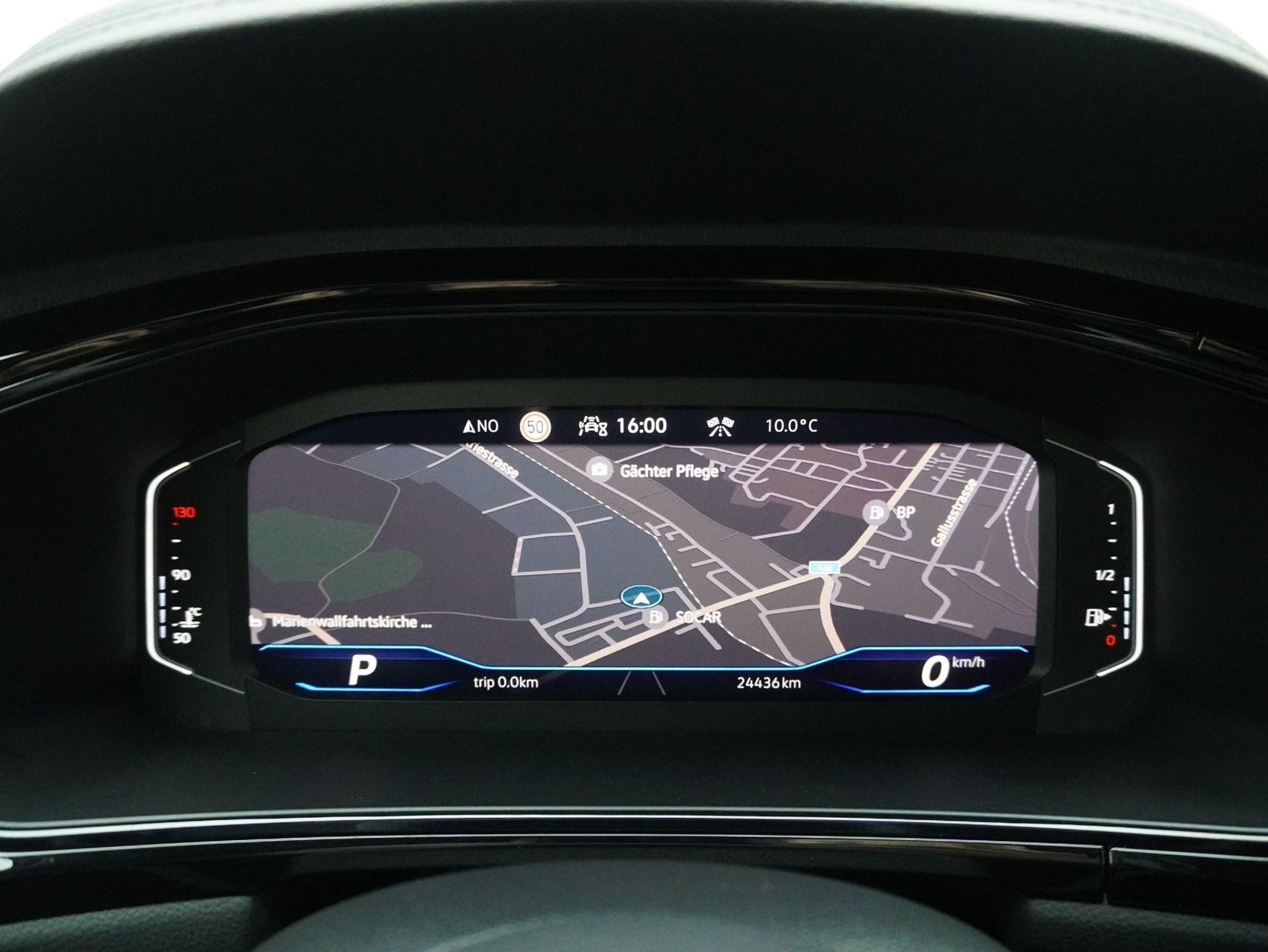 VW T-ROC 2.0 TSI DSG R Black Style 4Motion-image-16