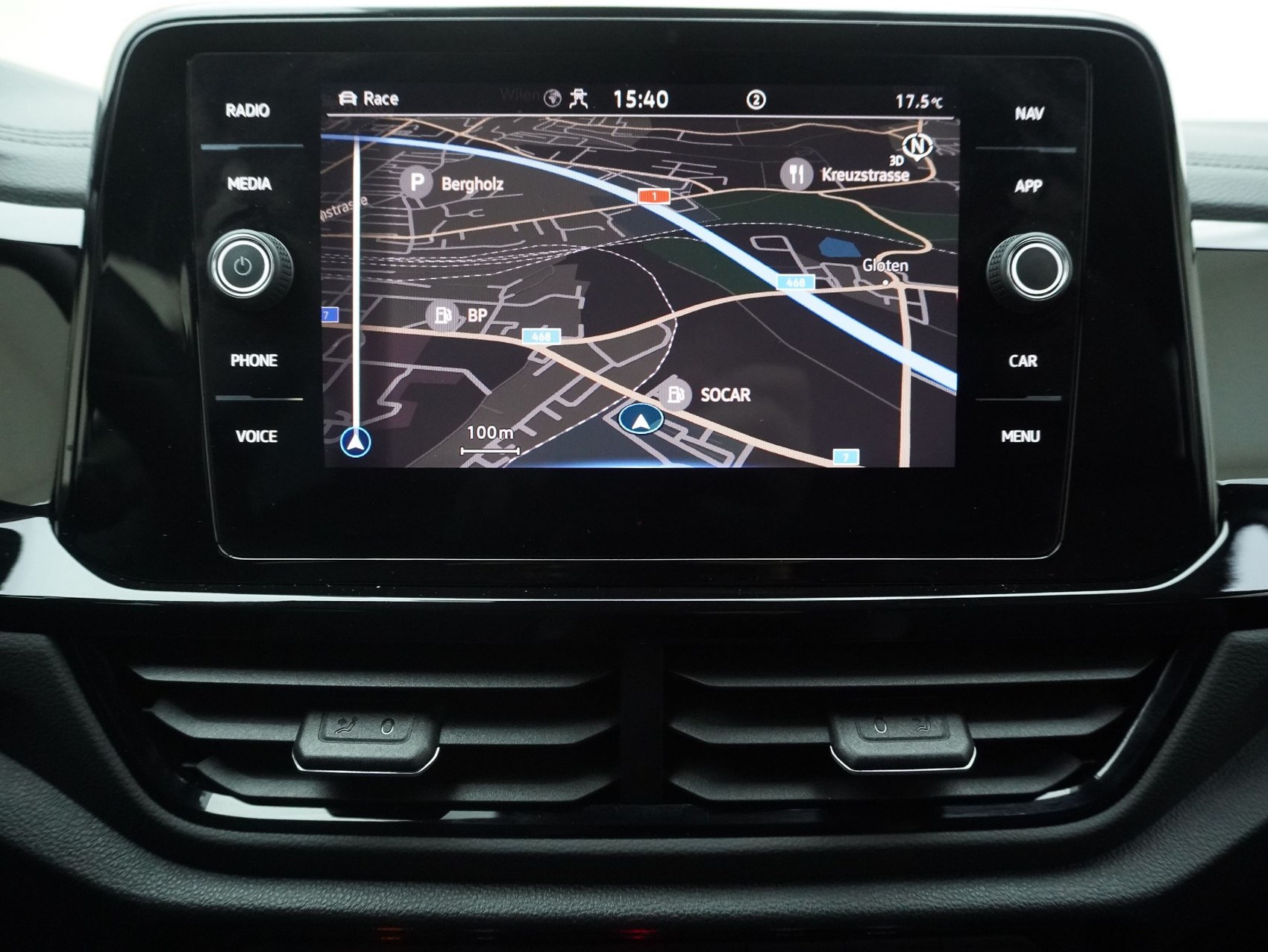 VW T-ROC 2.0 TSI DSG R Black Style 4Motion-image-22