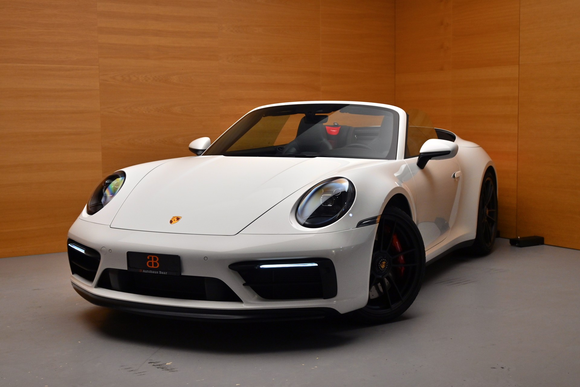 PORSCHE 911 Carrera 4 GTS Cabriolet PDK