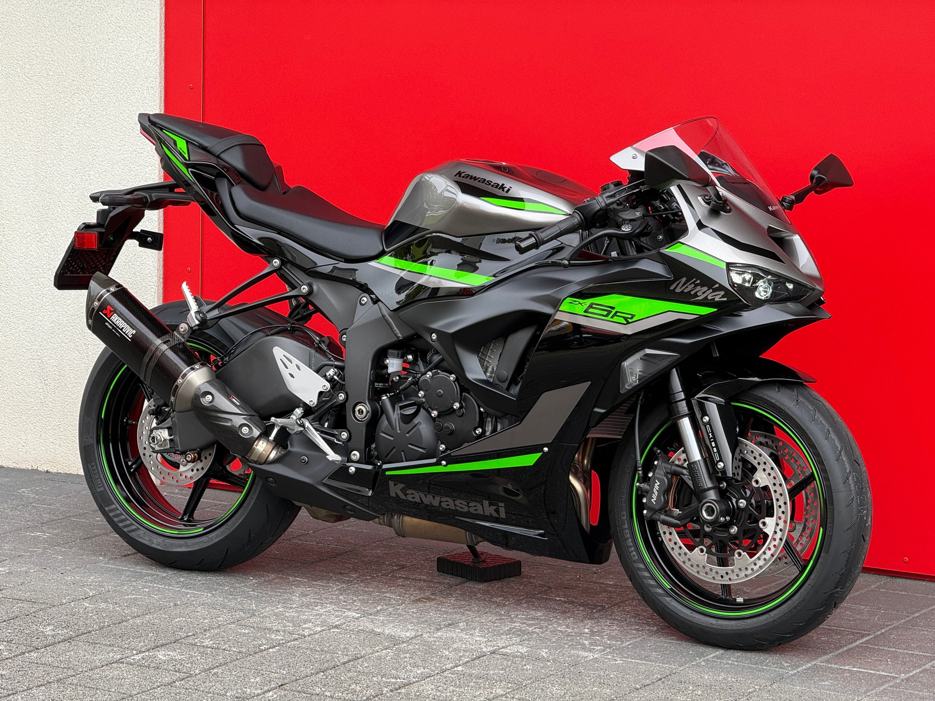 Akimoto KAWASAKI Ninja ZX-6R + Akrapovic Kaufen