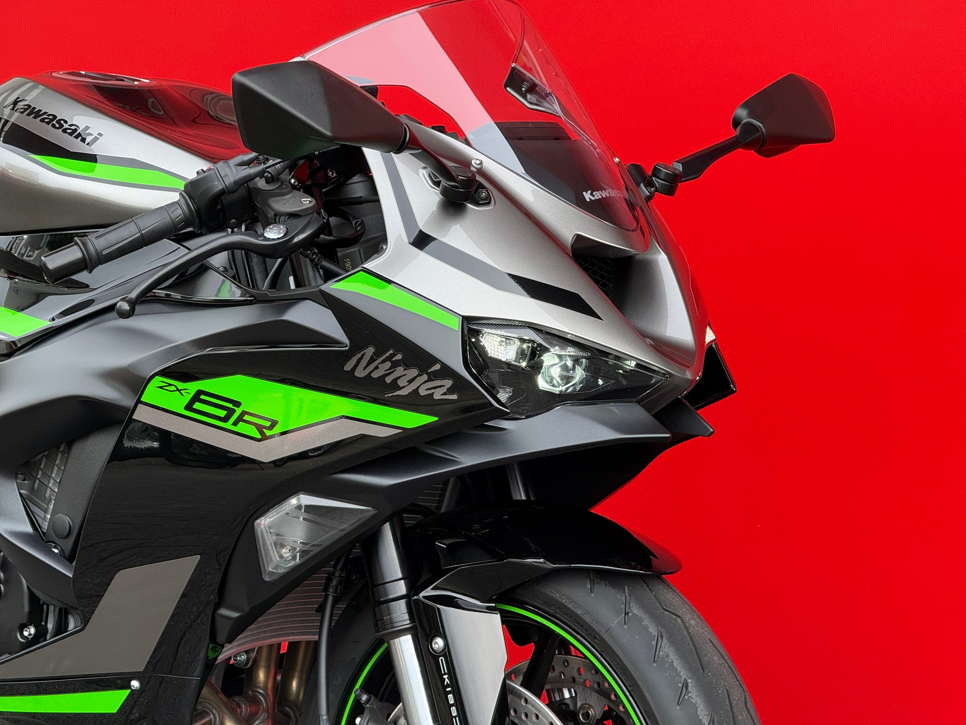 KAWASAKI Ninja ZX-6R + Akrapovic Acquistare in vendita