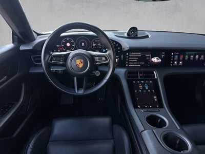 Porsche Taycan Turbo S - Bild 6