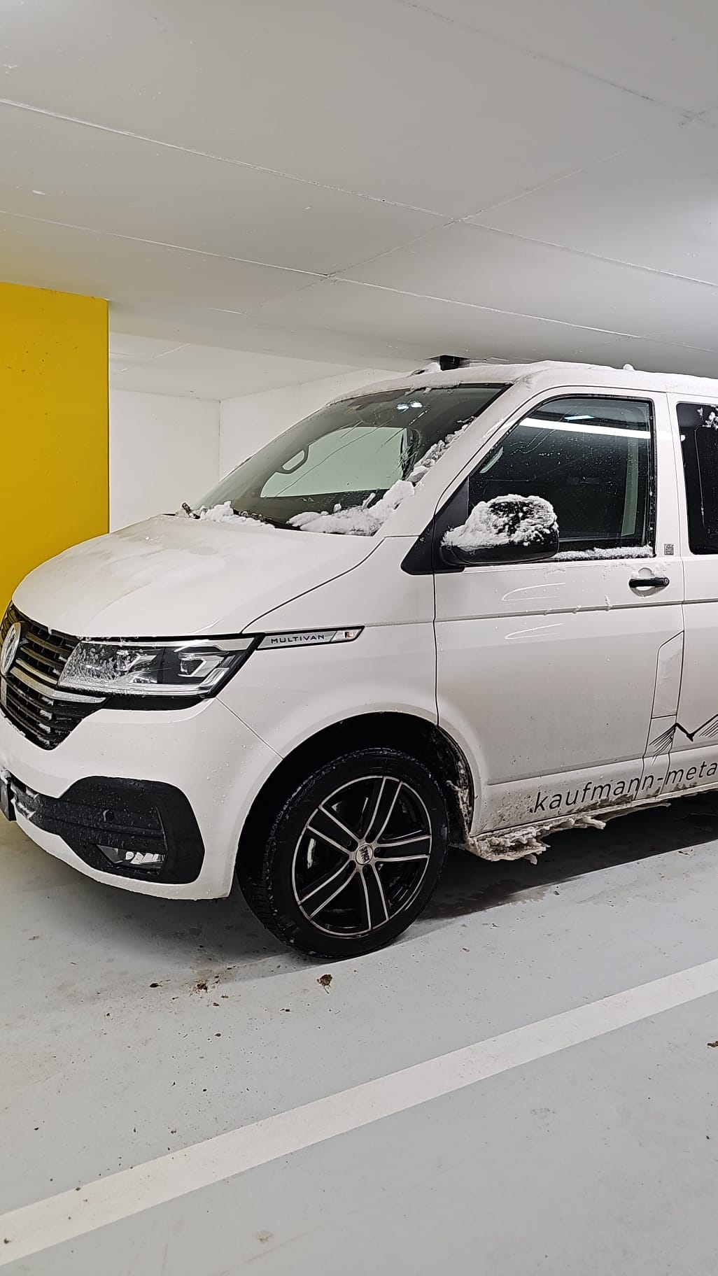 VW T6.1 Multivan 2.0 TDI Trendline Liberty 4Motion DSG-image-4