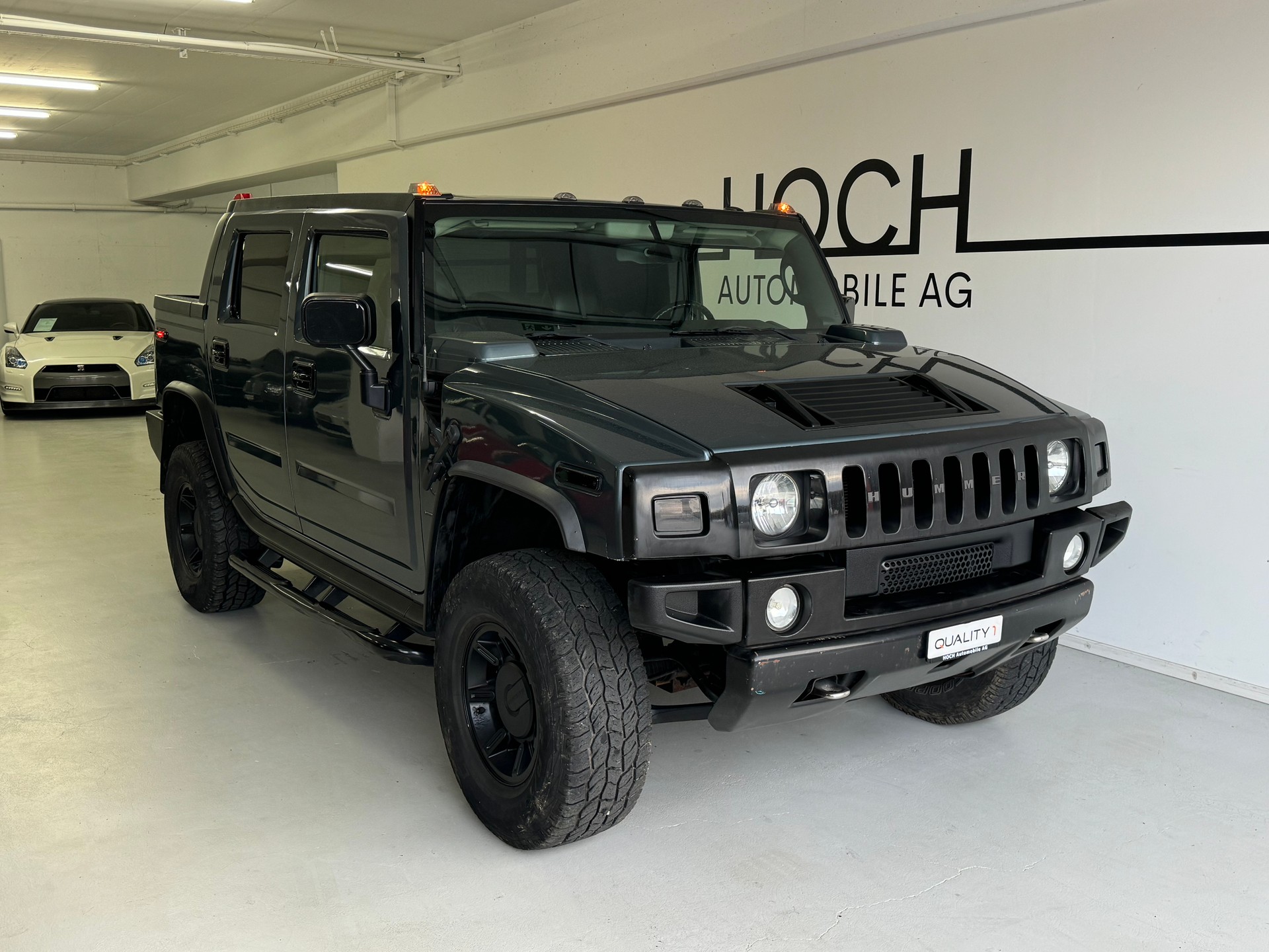 HUMMER H2