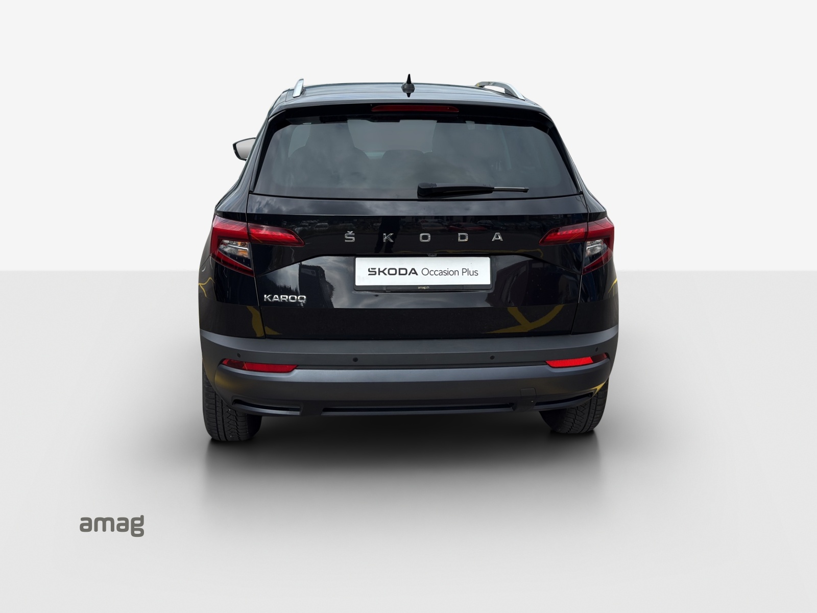 SKODA Karoq 1.5 TSI ACT Drive DSG-showroom-element-3
