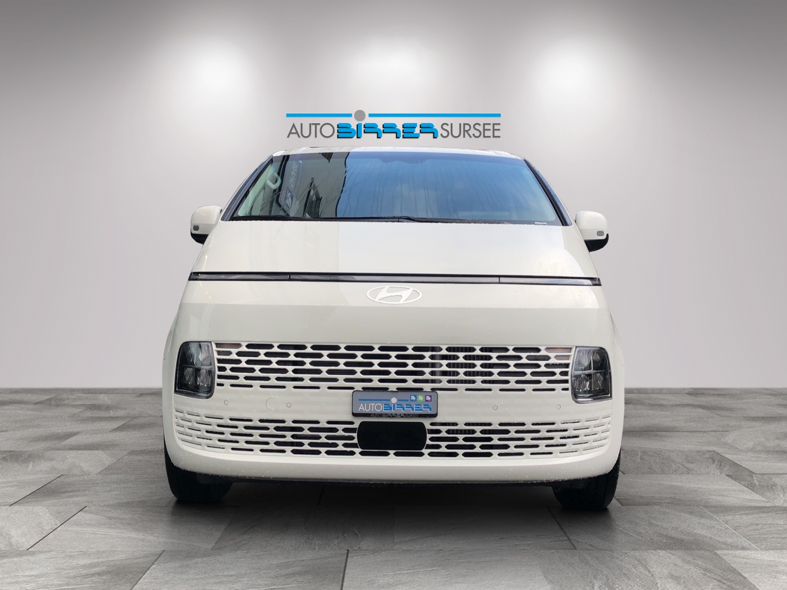 HYUNDAI Staria Wagon 1.6 GDi HEV Amplia-showroom-element-1