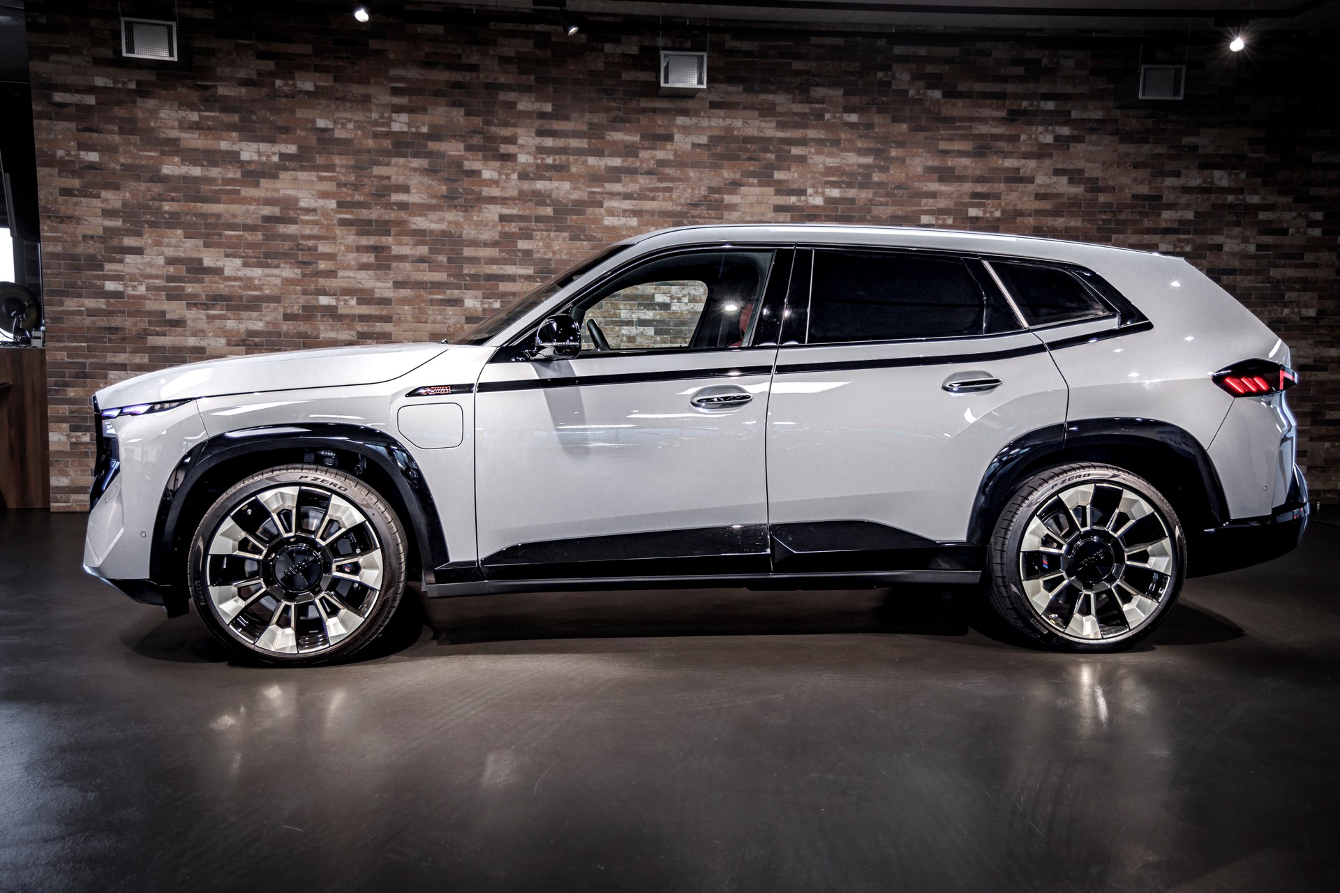 BMW XM xDrive PHEV Steptronic Label-image-2