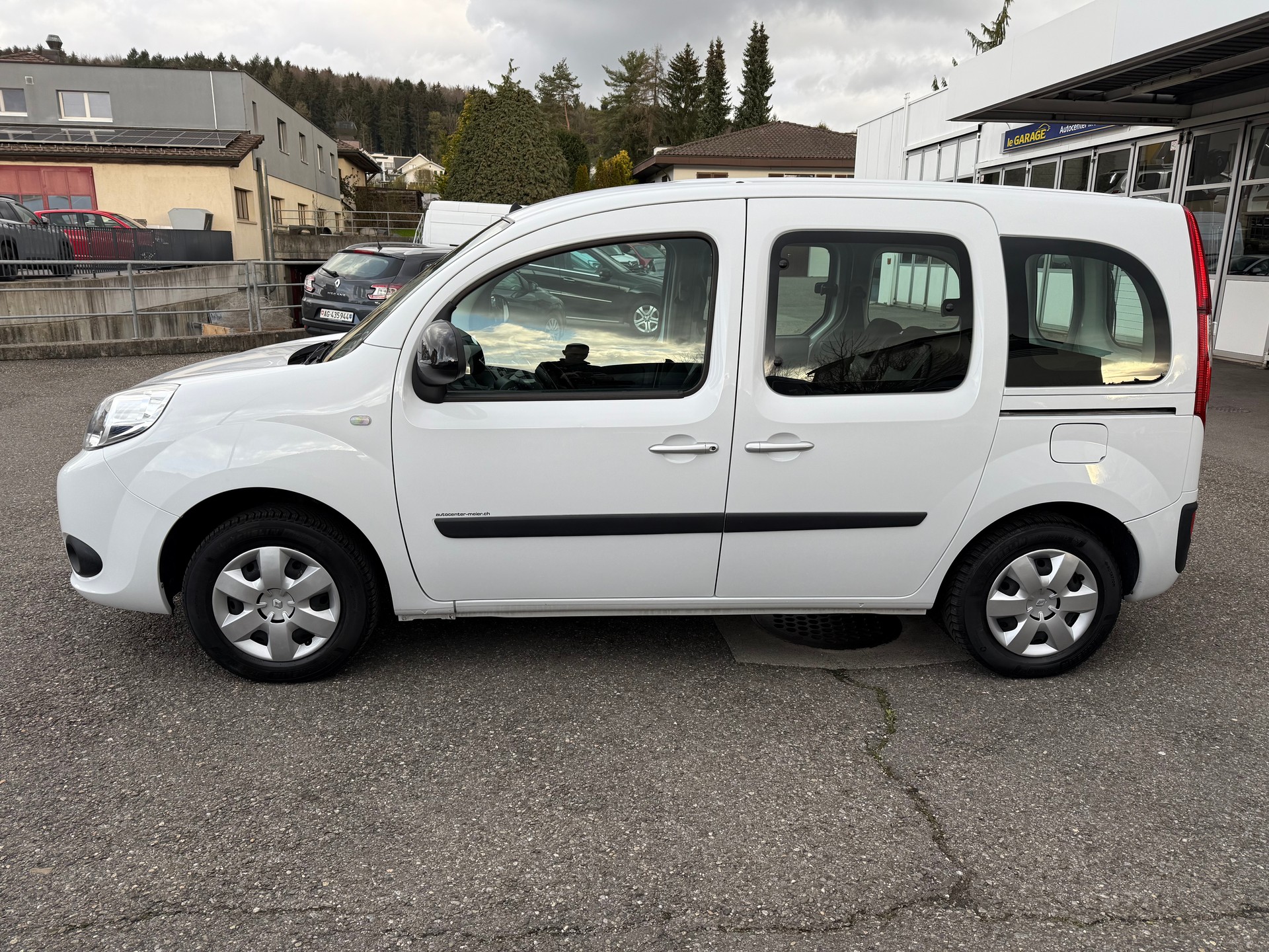 RENAULT Kangoo 1.5 dCi Zen+-showroom-element-2