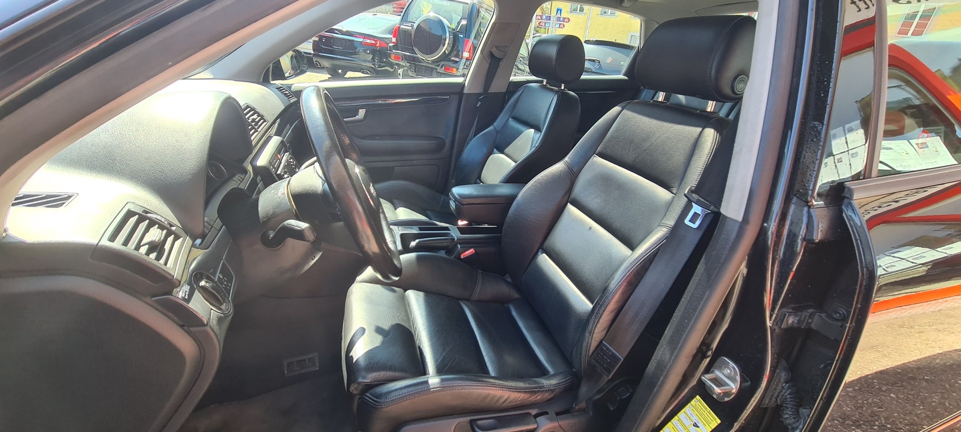 AUDI A4 1.8 T-image-15