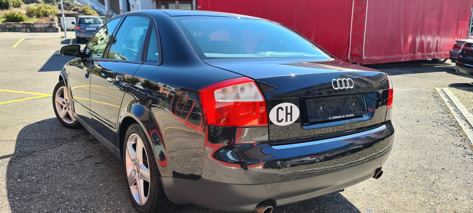AUDI A4 1.8 T-image-5