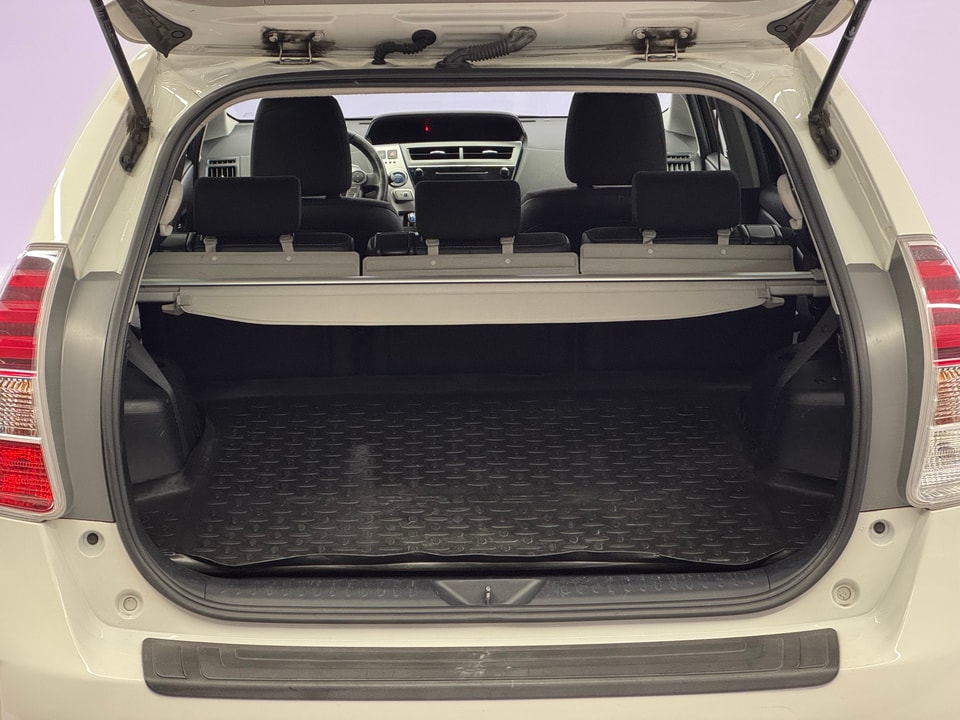 Prius+ Wagon Hybrid 1.8 Sol