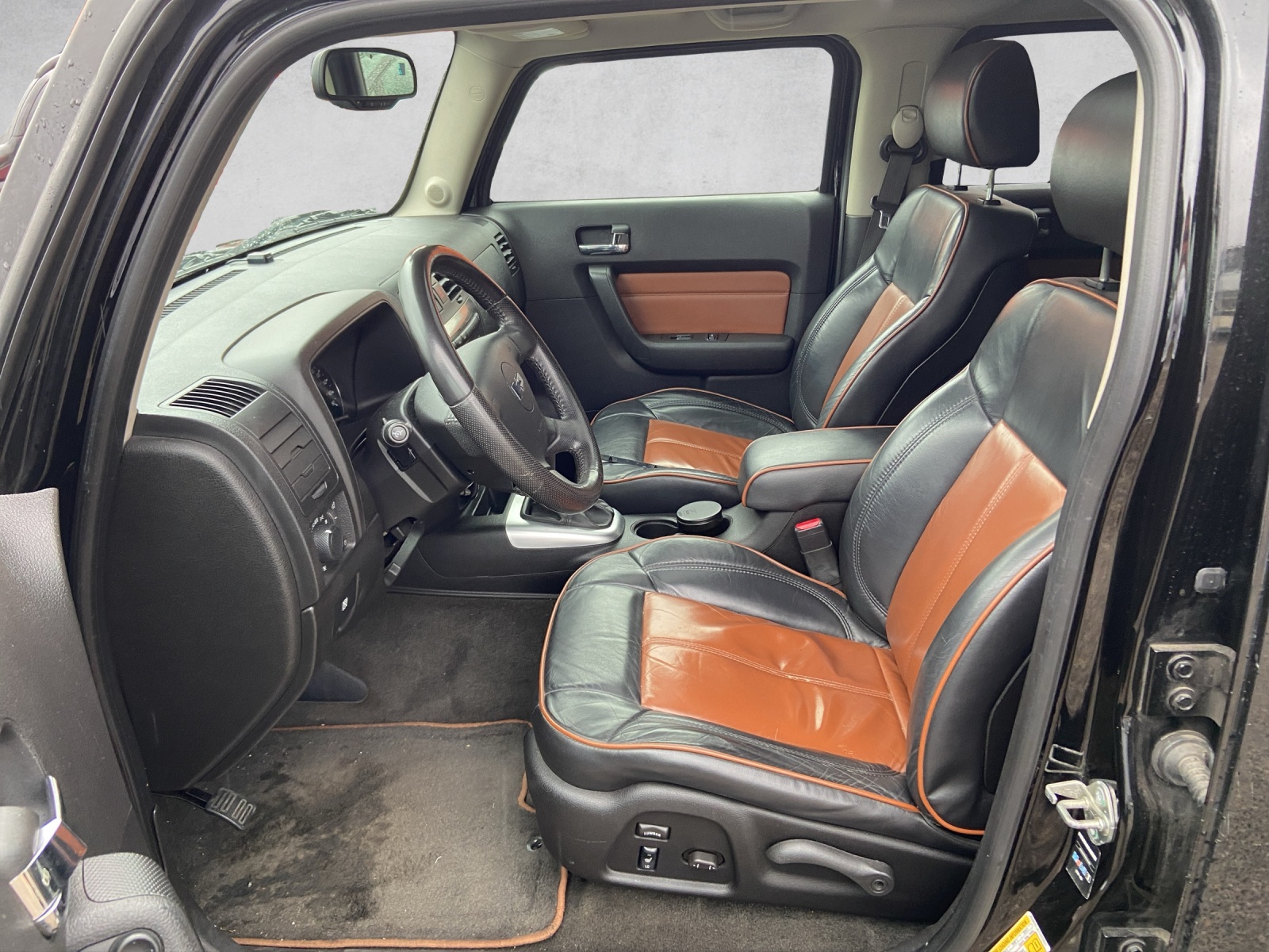 HUMMER H3 3.7 Luxury Automatic-image-9