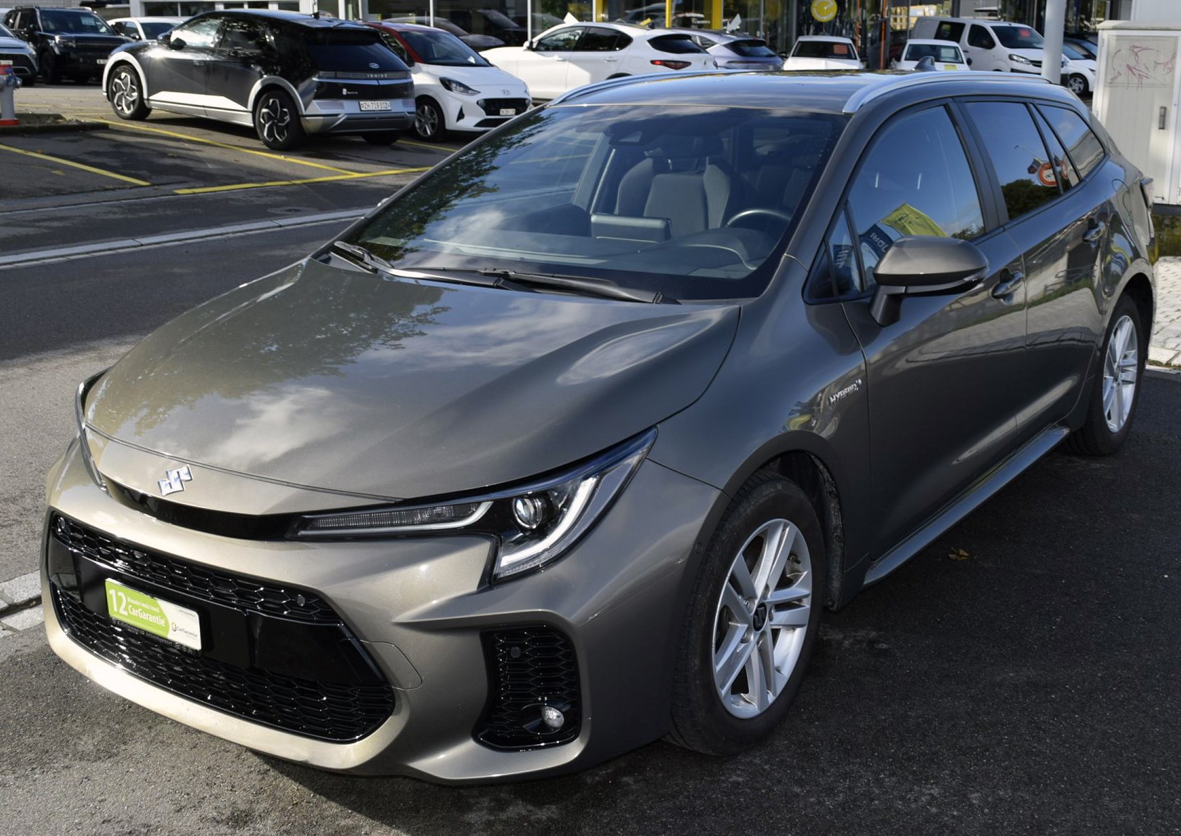 SUZUKI Swace 1.8 Compact Top Hybrid-image-1