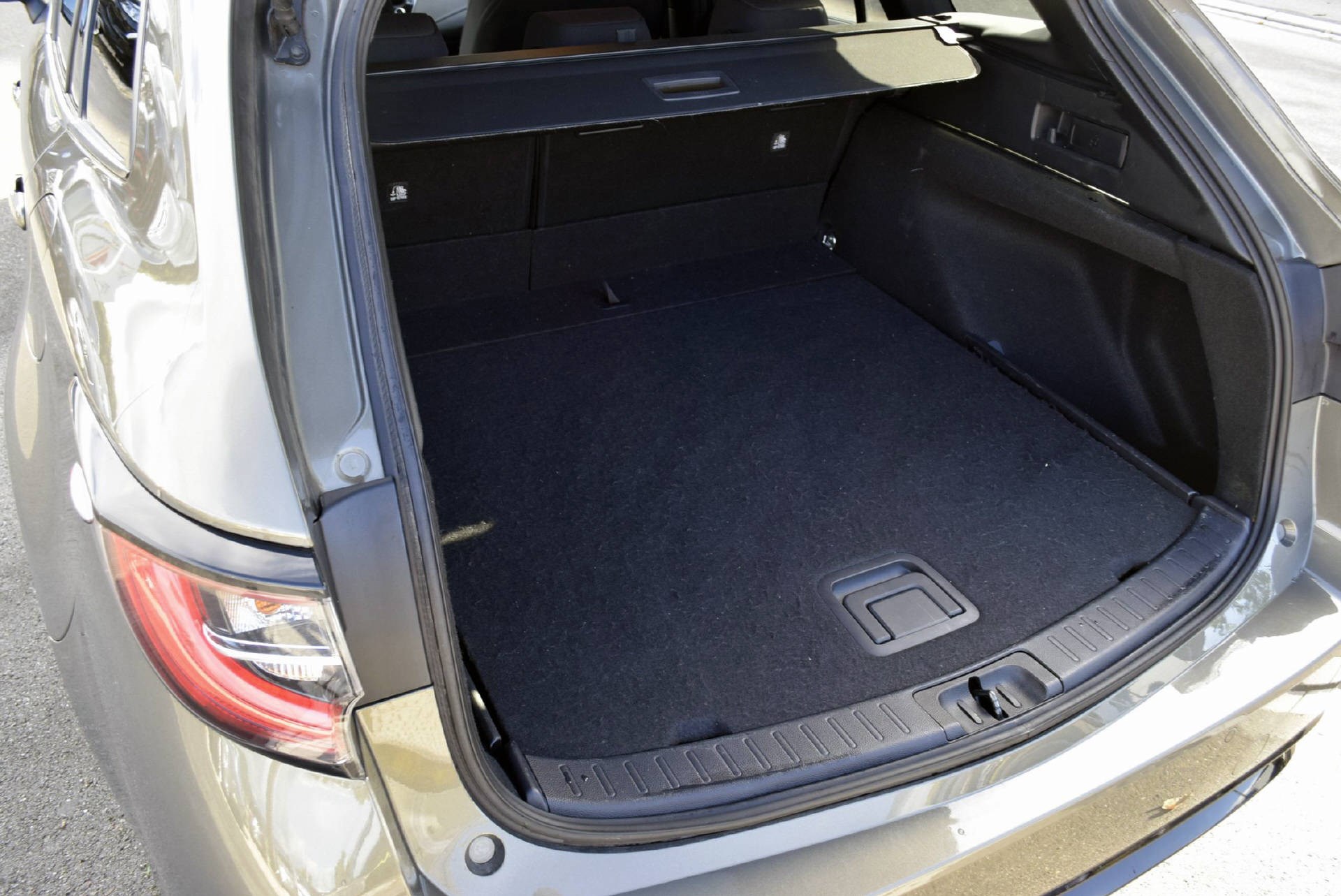SUZUKI Swace 1.8 Compact Top Hybrid-image-12