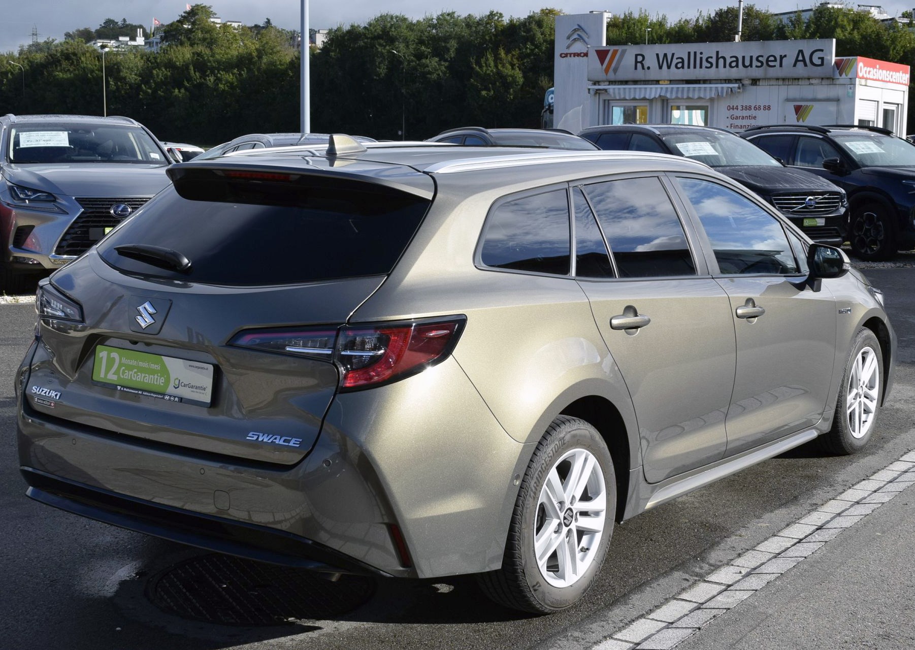 SUZUKI Swace 1.8 Compact Top Hybrid