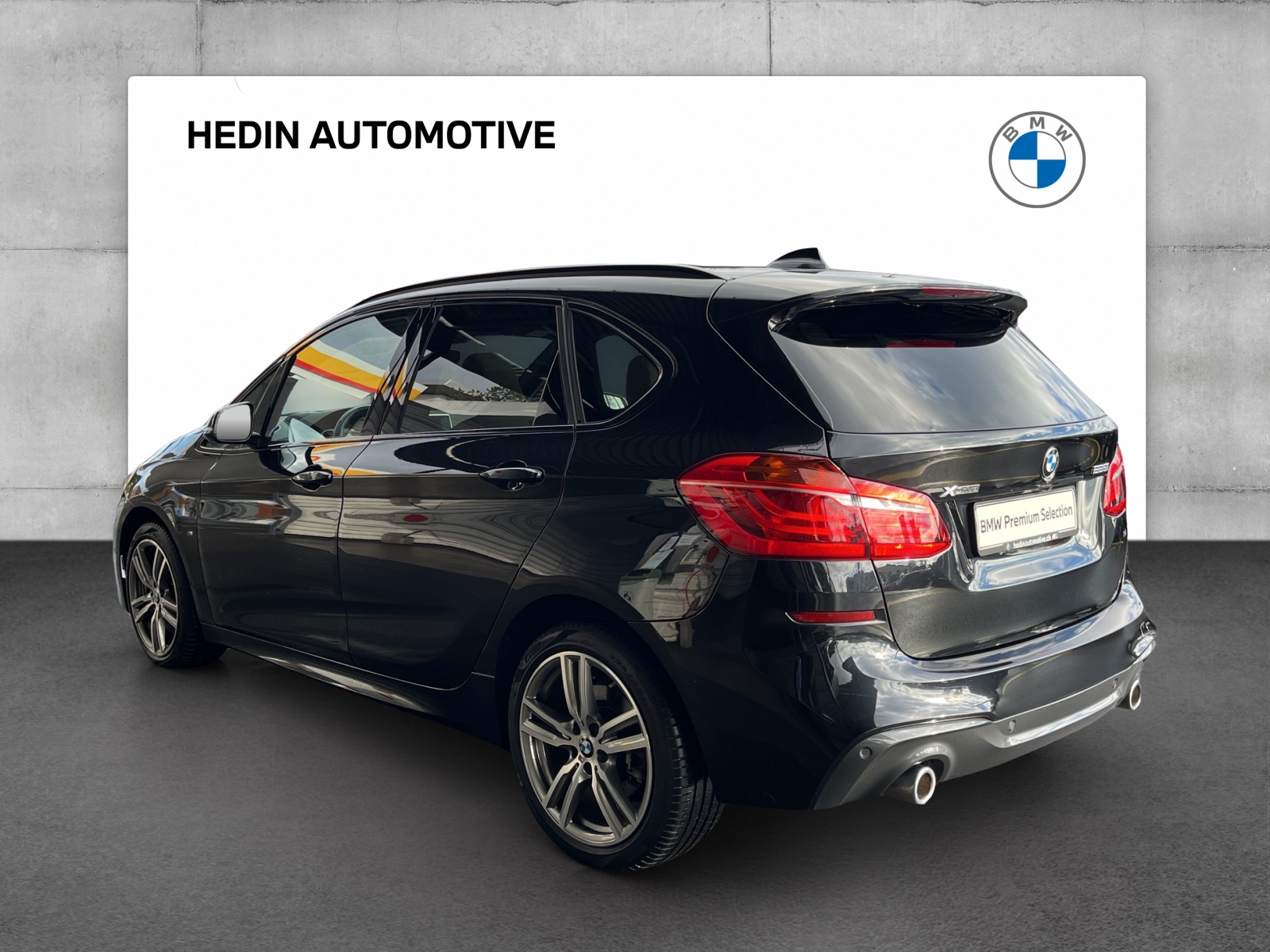 BMW 225i xDrive Active Tourer Steptronic M Sport-showroom-element-2