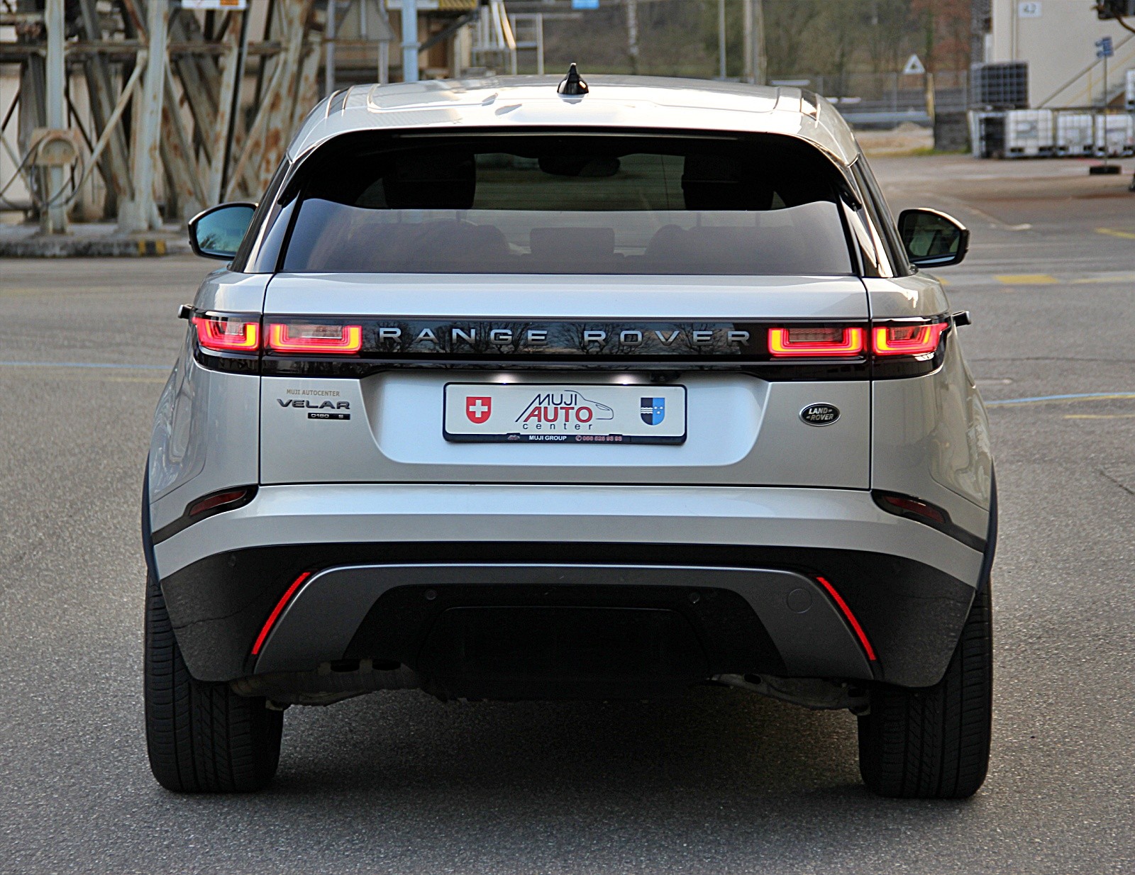 LAND ROVER Range Rover Velar R-Dynamic D 180 S Automatic-showroom-element-3