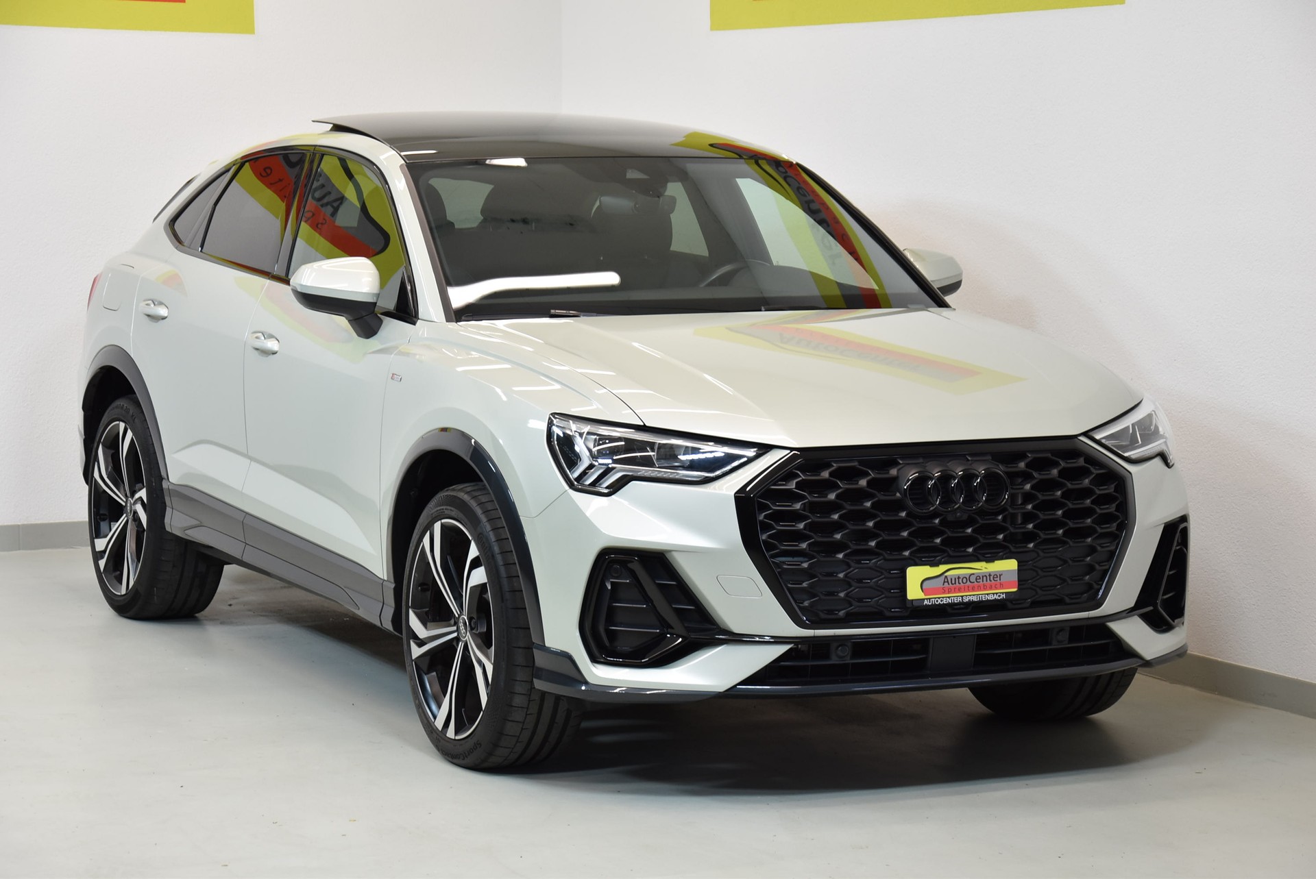 AUDI Q3 Sportback 45 TFSI e S line S-tronic