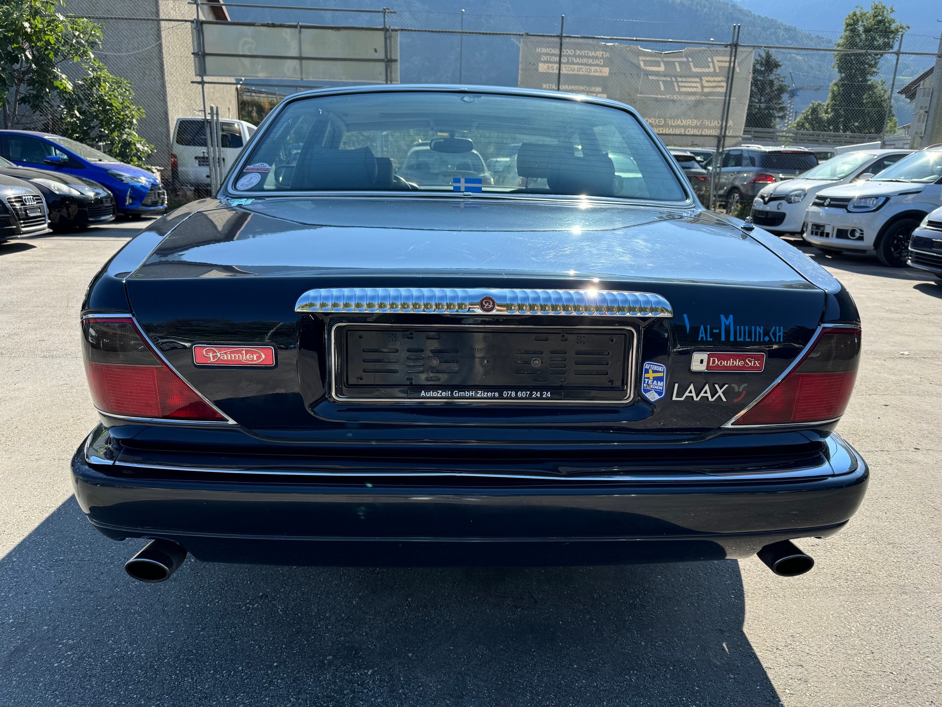 DAIMLER 6.0 Double Six-image-4