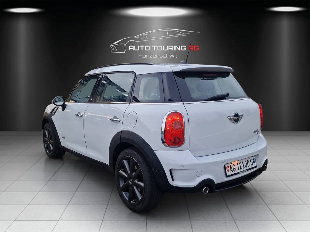 MINI Countryman R60 2.0 SD Cooper ALL4-image-4